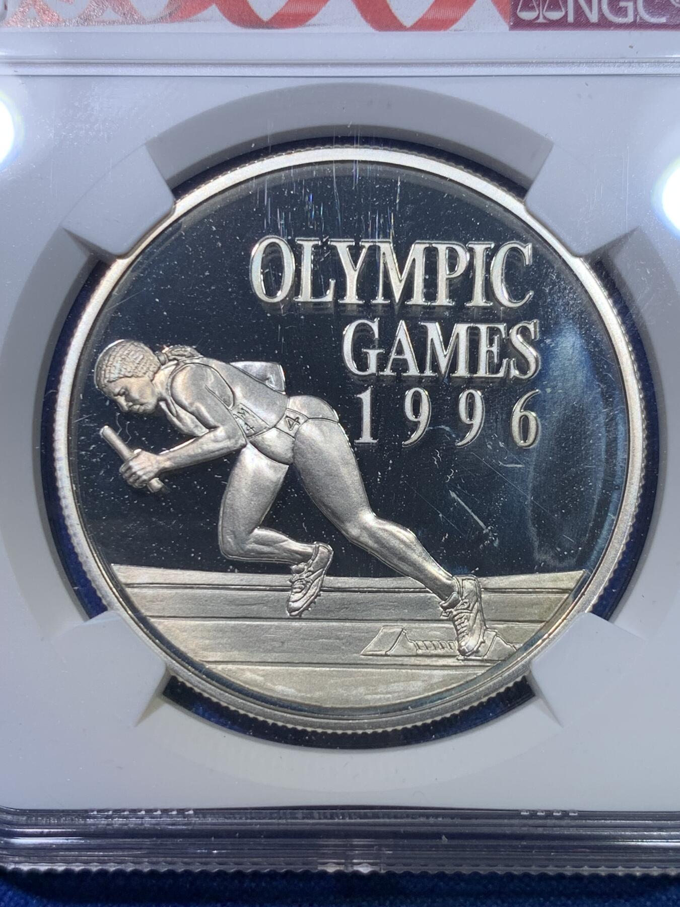 《竞宝斋》第284场- 周日，周一 2场连拍 （全场包邮） NGC PF67UC 牙买加1996亚特兰大奥运会田径10元精制银币 亚军分 红丝带定制标