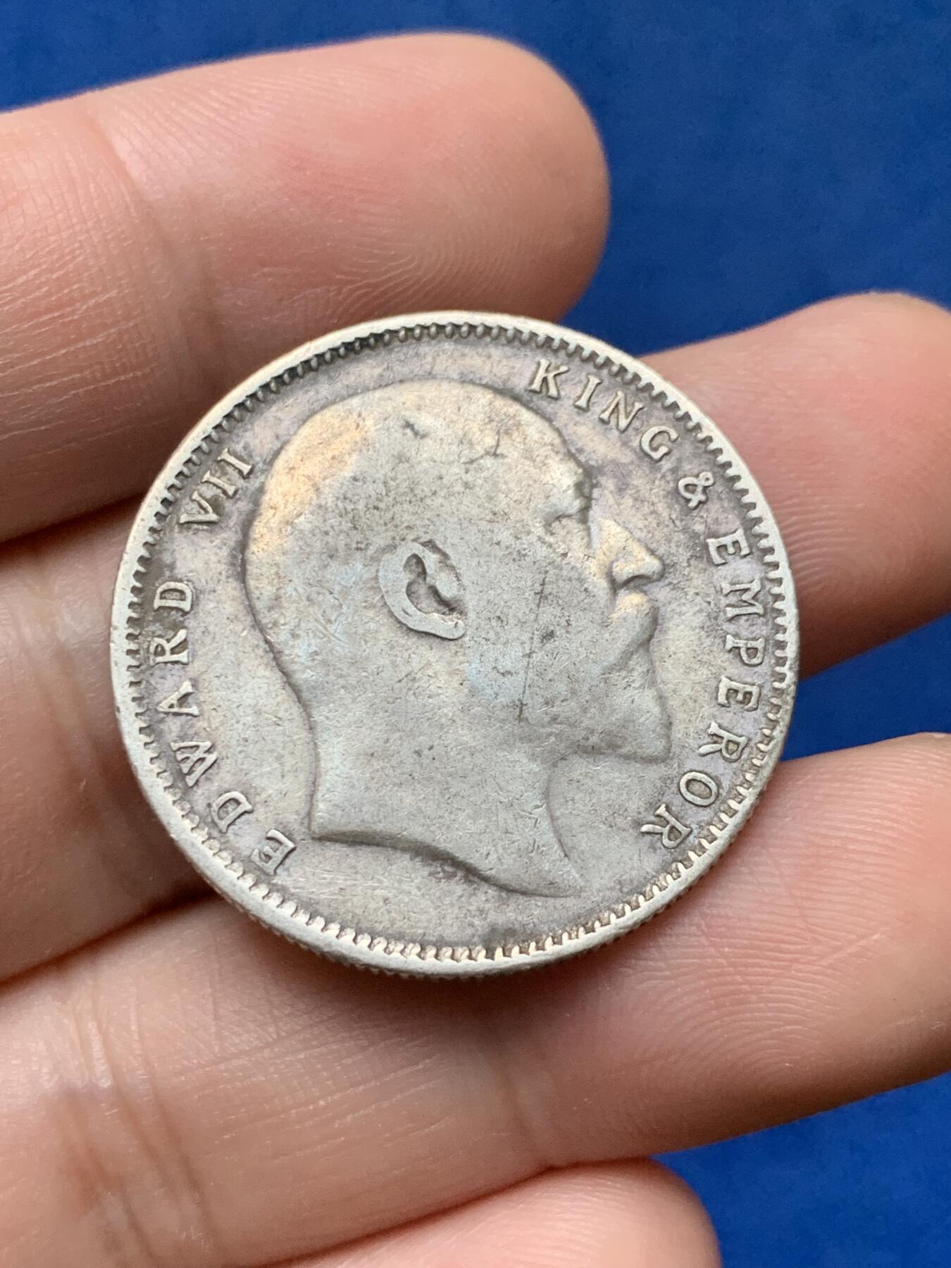 《竞宝斋》第284场- 周日，周一 2场连拍 （全场包邮） 两枚一组 1905年1906年印度爱七1卢比银币 原味