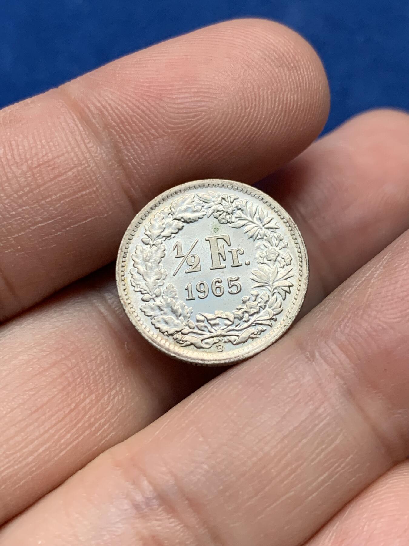 《竞宝斋》第284场- 周日，周一 2场连拍 （全场包邮） 1965年瑞士1/2法郎银币 MS品