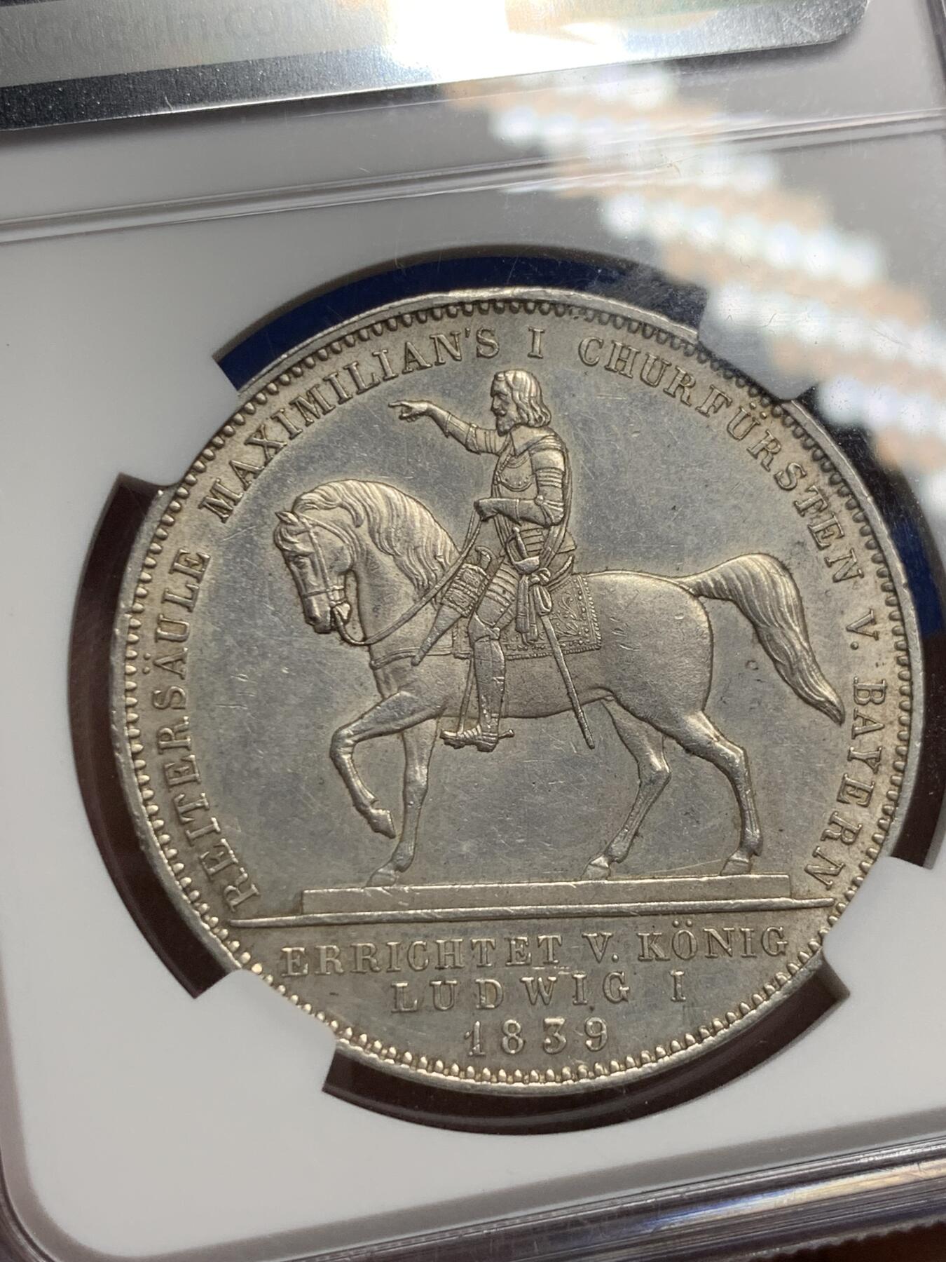 《竞宝斋》第284场- 周日，周一 2场连拍 （全场包邮） NGC UNC 德国1839年巴伐利亚选帝侯骑马雕像历史双泰勒 37.12g 大银币