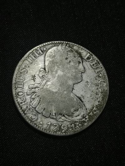 臻藏泉阁国内外钱币 - 西班牙卡洛斯四世双柱银币