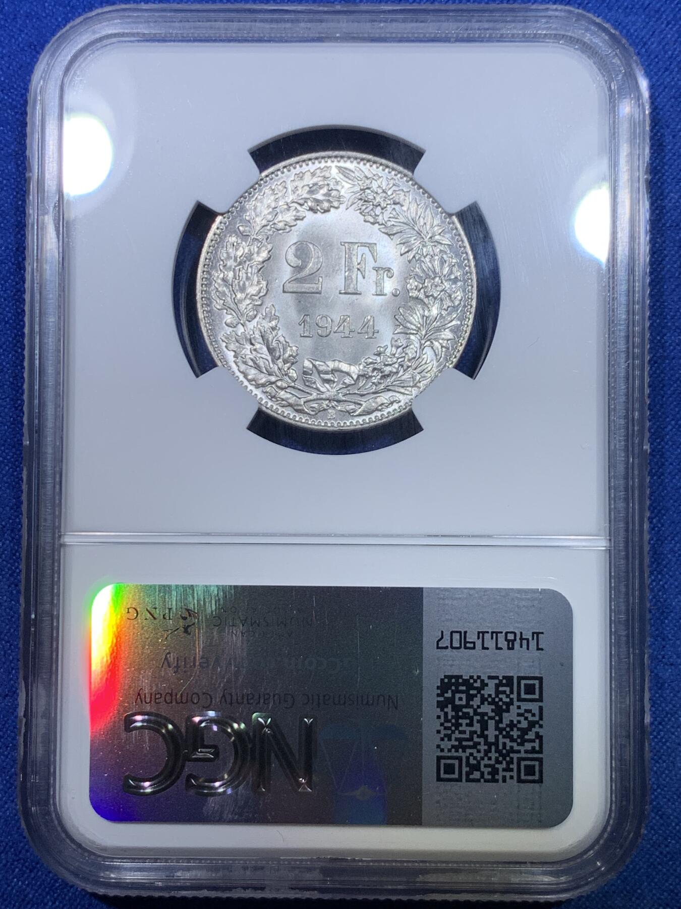《竞宝斋》第284场- 周日，周一 2场连拍 （全场包邮） NGC MS64 瑞士1944年赫尔维蒂女神2法郎银币 少见年份