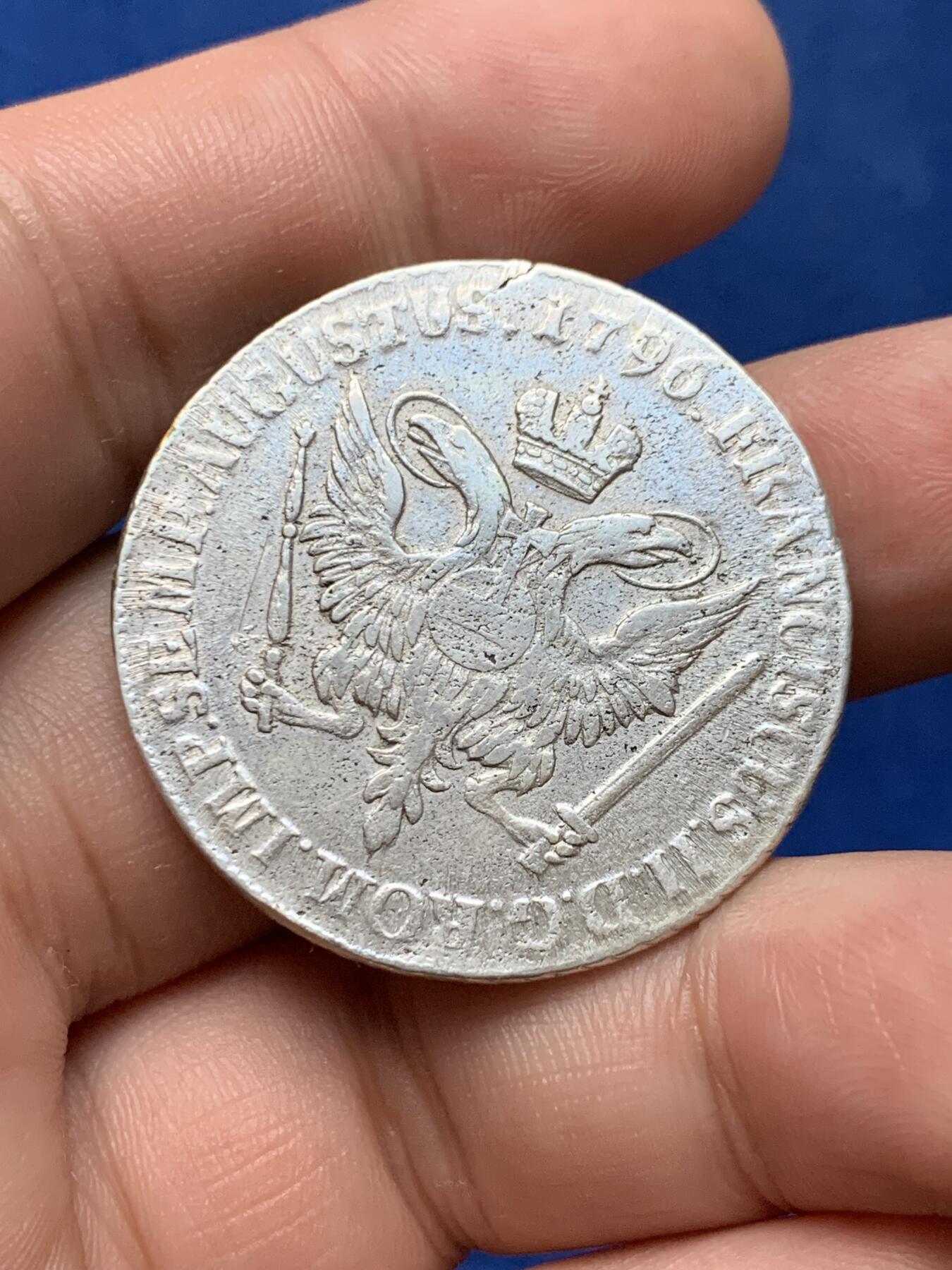 《竞宝斋》第284场- 周日，周一 2场连拍 （全场包邮） 德国 1796年 汉堡自由市 32先令 银币 早期双头鹰徽章 细节见图