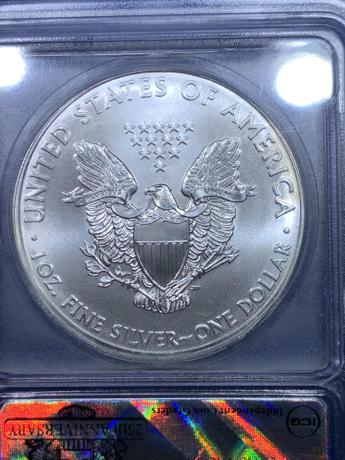 《竞宝斋》第284场- 周日，周一 2场连拍 （全场包邮） ICG MS70  美国2011行走女神纪念银币 美国ICG评级公司 特殊25周年纪念标签 满分 无暇好品普质纪念银币