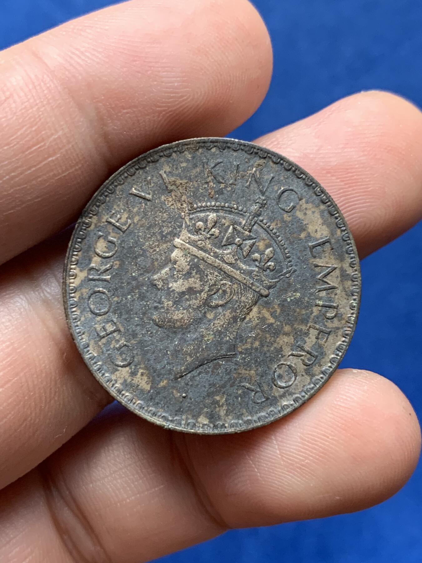 《竞宝斋》第284场- 周日，周一 2场连拍 （全场包邮） 印度1941年乔治六世1卢比银币