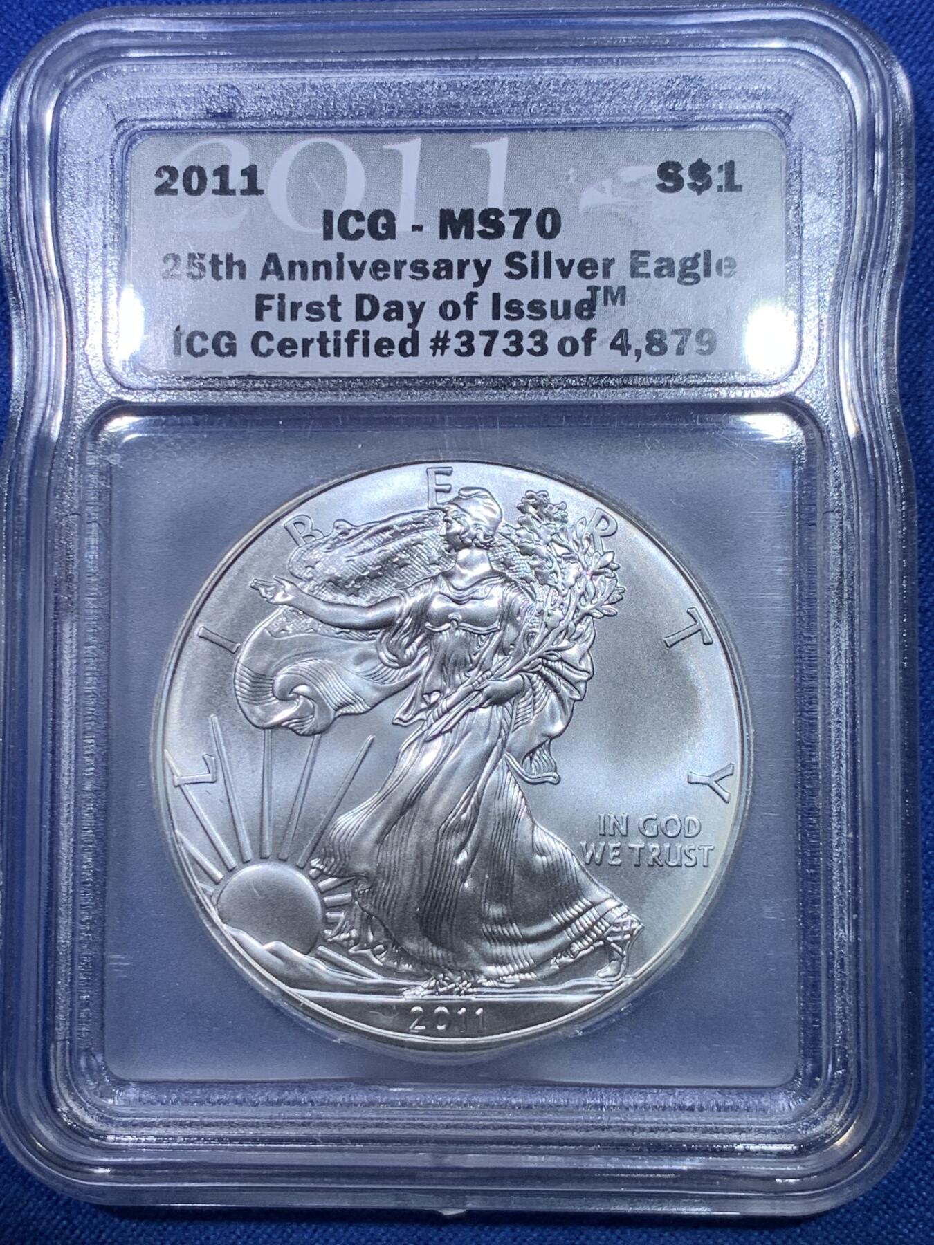 《竞宝斋》第284场- 周日，周一 2场连拍 （全场包邮） ICG MS70  美国2011行走女神纪念银币 美国ICG评级公司 特殊25周年纪念标签 满分 无暇好品普质纪念银币