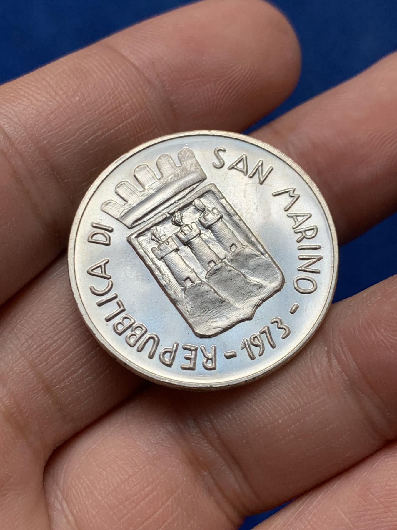 《竞宝斋》第284场- 周日，周一 2场连拍 （全场包邮） 1973年圣马力诺500里拉银币 BU品