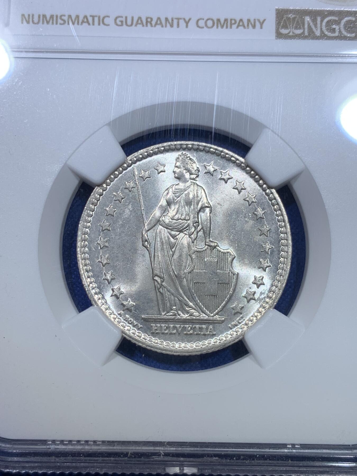 《竞宝斋》第284场- 周日，周一 2场连拍 （全场包邮） NGC MS64 瑞士1944年赫尔维蒂女神2法郎银币 少见年份