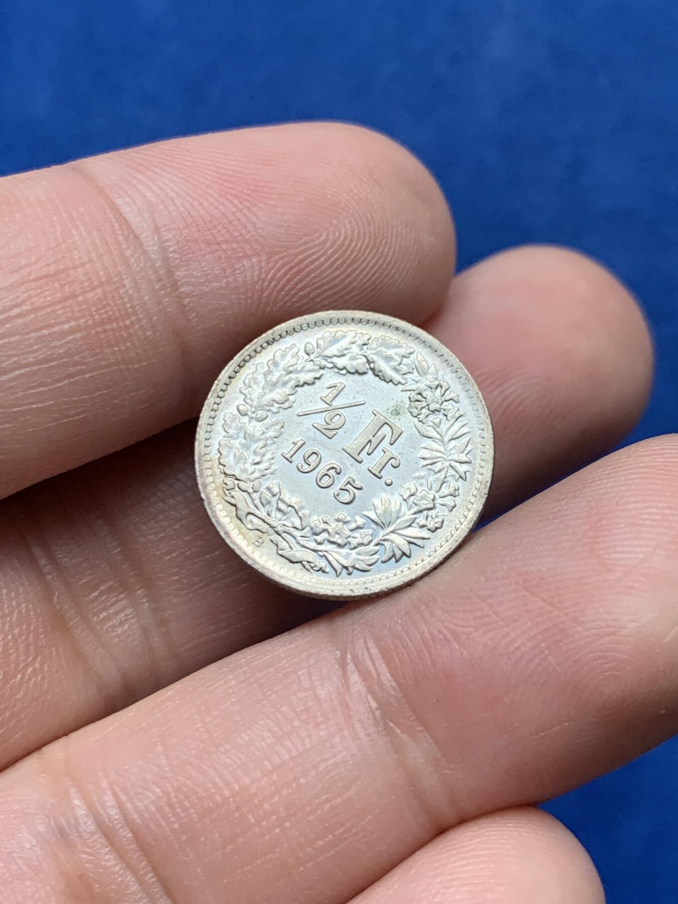 《竞宝斋》第284场- 周日，周一 2场连拍 （全场包邮） 1965年瑞士1/2法郎银币 MS品