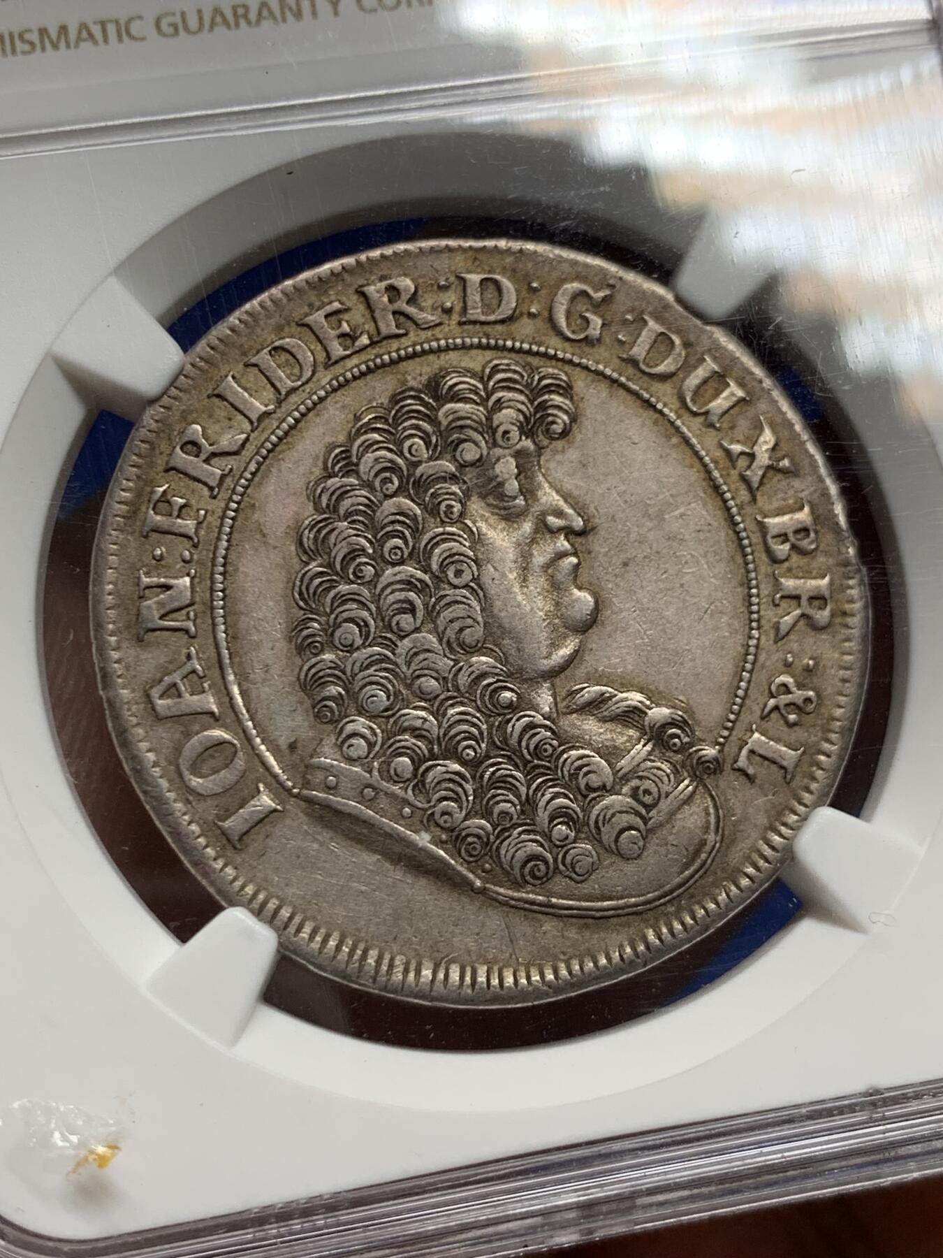 《竞宝斋》第284场- 周日，周一 2场连拍 （全场包邮） 冠军分 NGC AU53  德国 1679 约翰·弗里德里希  不伦瑞克 2/3泰勒银币 可藏