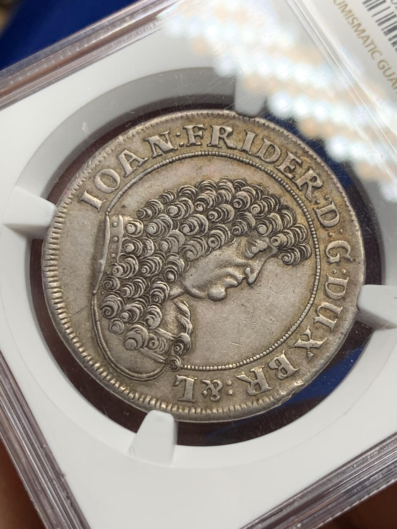 《竞宝斋》第284场- 周日，周一 2场连拍 （全场包邮） 冠军分 NGC AU53  德国 1679 约翰·弗里德里希  不伦瑞克 2/3泰勒银币 可藏