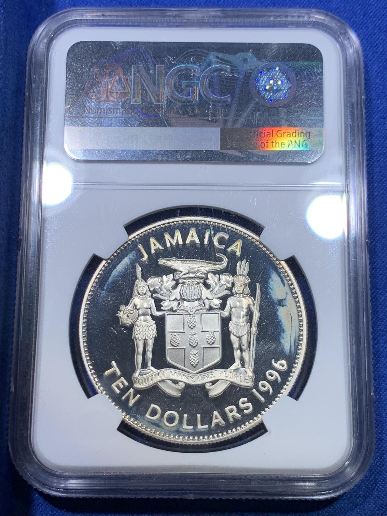 《竞宝斋》第284场- 周日，周一 2场连拍 （全场包邮） NGC PF67UC 牙买加1996亚特兰大奥运会田径10元精制银币 亚军分 红丝带定制标