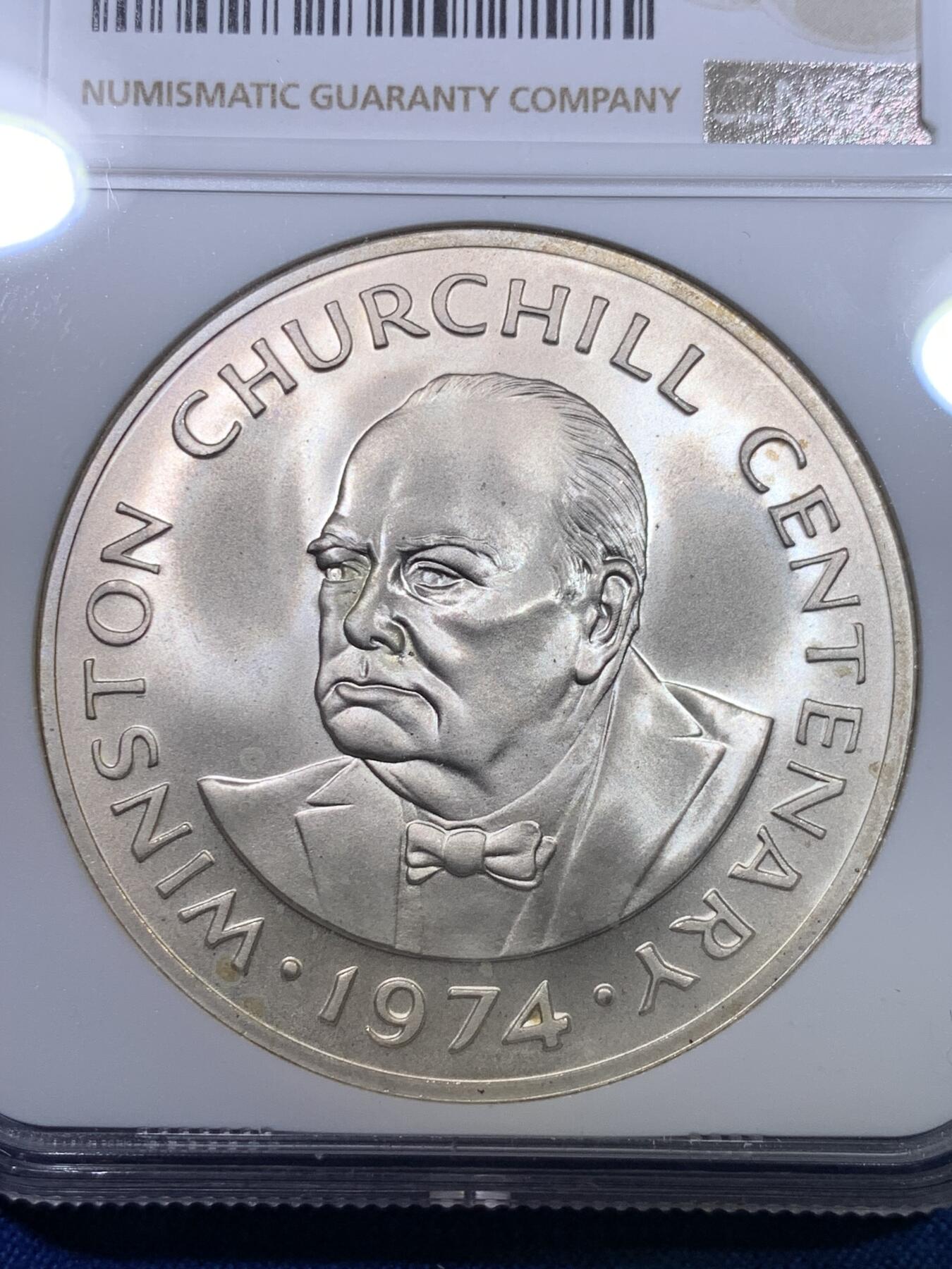 《竞宝斋》第284场- 周日，周一 2场连拍 （全场包邮） NGC MS66 特克斯群岛 1974年 丘吉尔20克朗超大银币 70年代保存至今66分已经不容易了