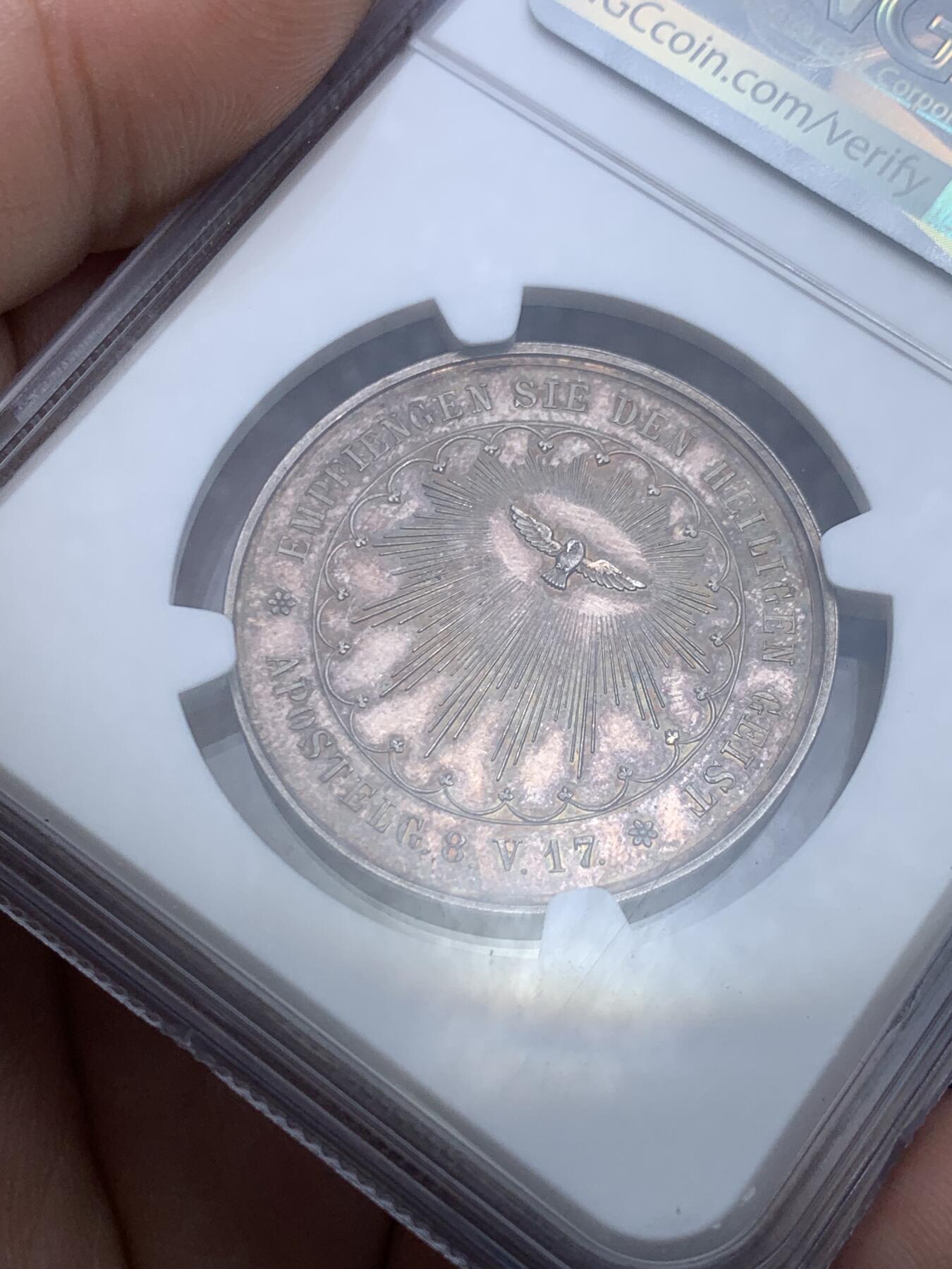 《竞宝斋》第284场- 周日，周一 2场连拍 （全场包邮） NGC MS62 德国 1850左右 宗教坚信礼银章，五彩祥光