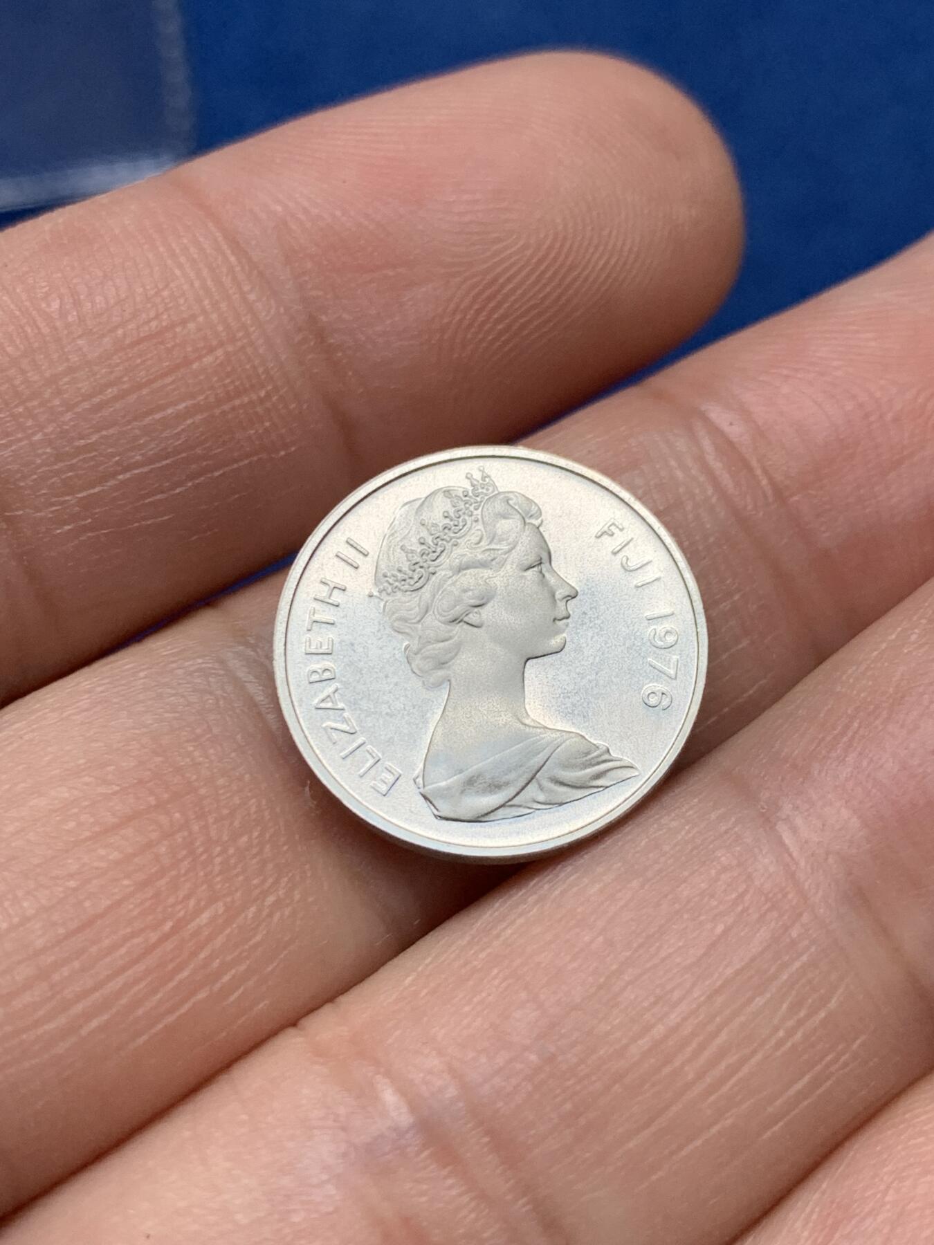 《竞宝斋》第284场- 周日，周一 2场连拍 （全场包邮） 1976年斐济1cent 精铸银币 900银 MS品