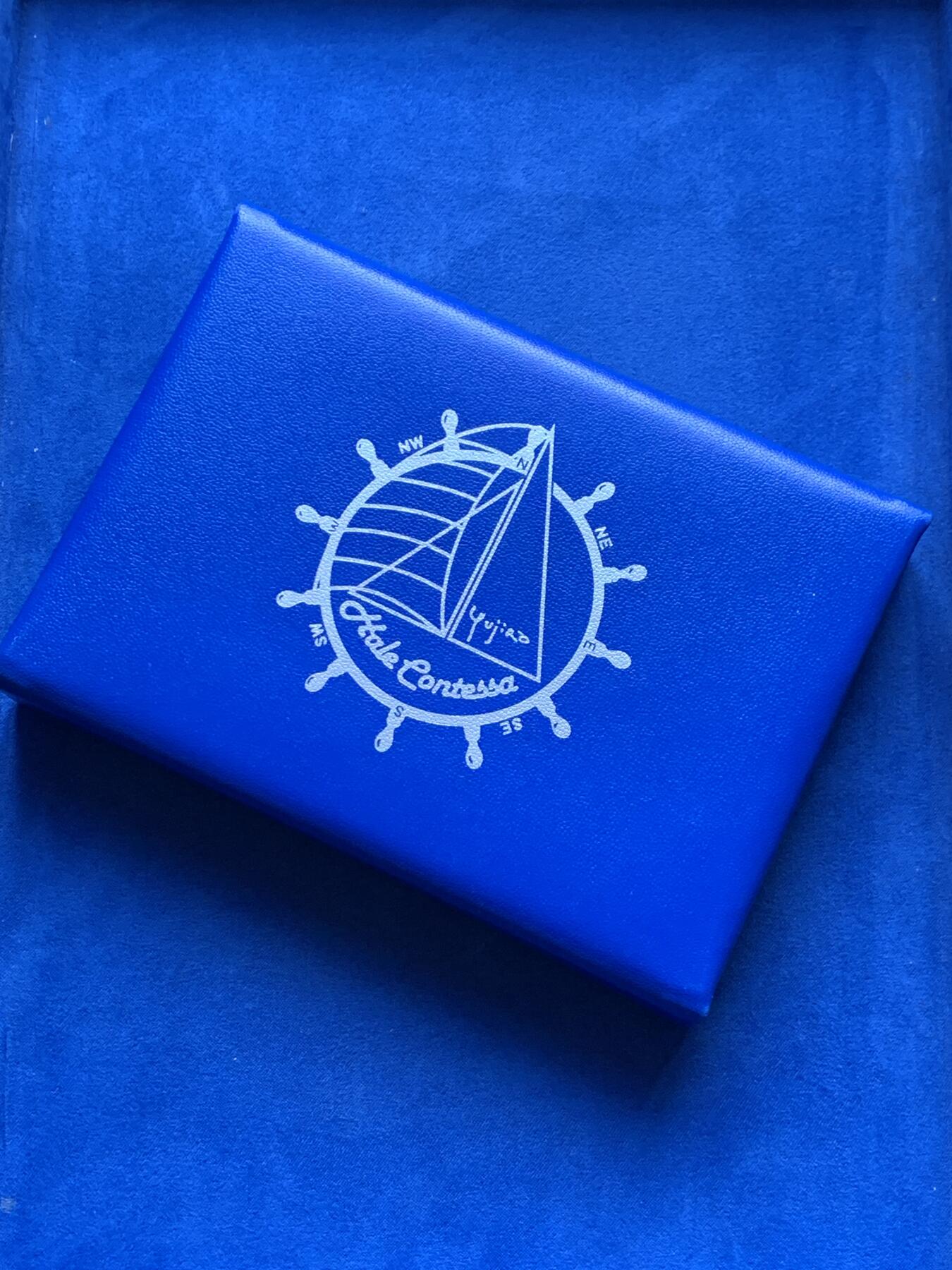 《竞宝斋》第284场- 周日，周一 2场连拍 （全场包邮） 日本石原裕次郎演出50周年精致套币 含20克925银大银章 银章银价都一百四十多了