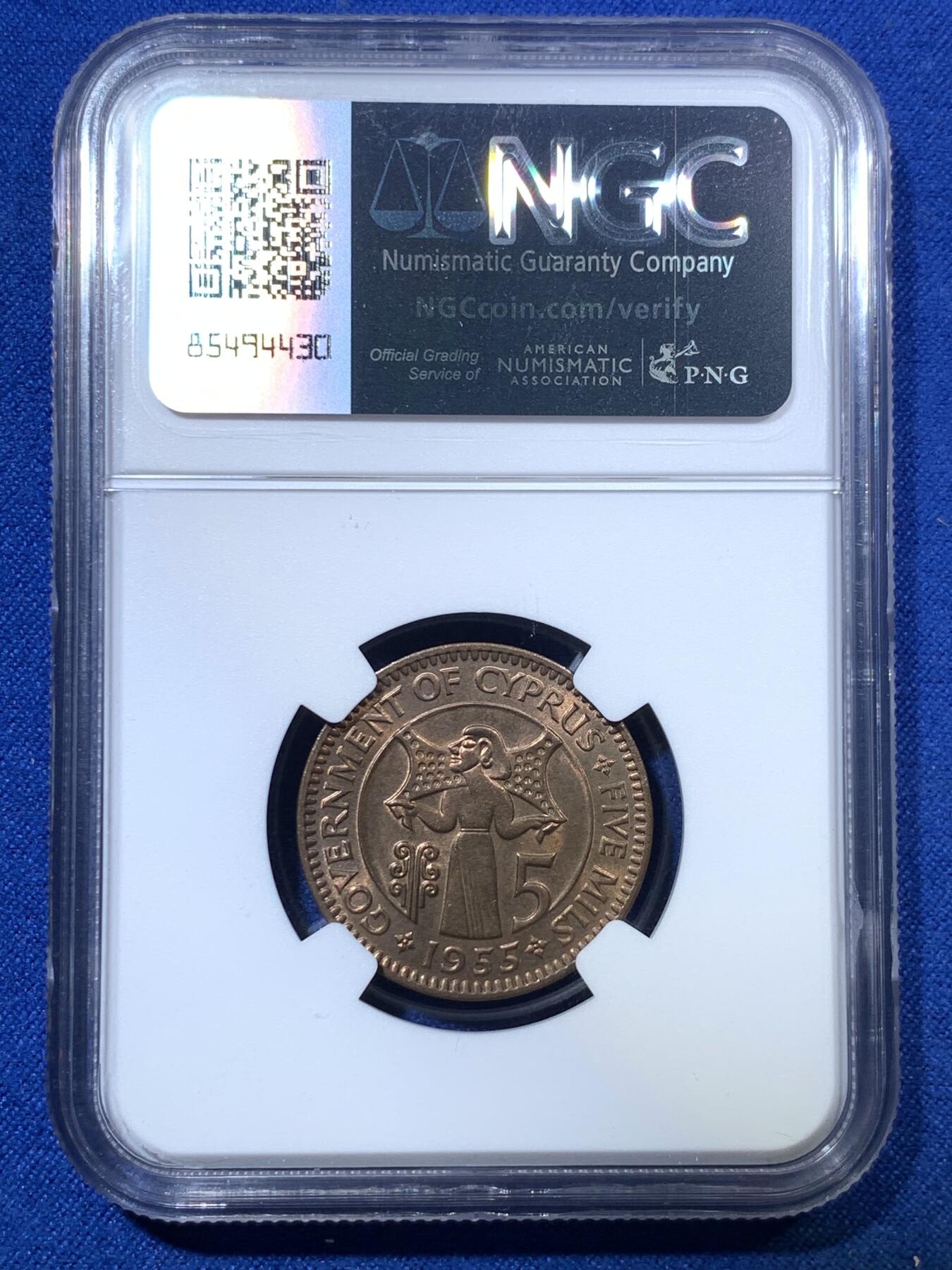 《竞宝斋》第285场- 周日，周一 2场连拍 （全场包邮） 两枚一组 NGC MS66RB&MS64BN 塞浦路斯1955年3米尔&5米尔 两大亮点 3米尔虽然铺天盖地 但是这枚是麦稀奇有史以来最高分 5米尔则罕见 麦稀奇首枚 品相均为一流 实属少见的一对