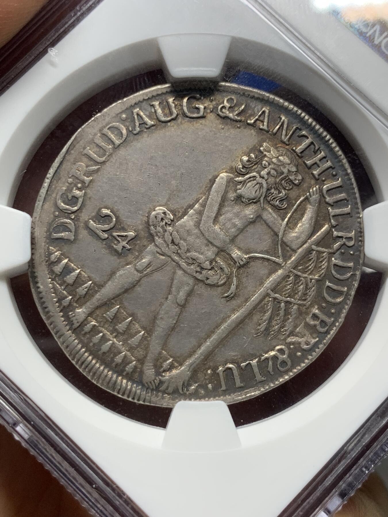 《竞宝斋》第285场- 周日，周一 2场连拍 （全场包邮） NGC AU50 德国1699年布伦瑞克-沃尔芬巴特尔24格罗申（1/2泰勒 )