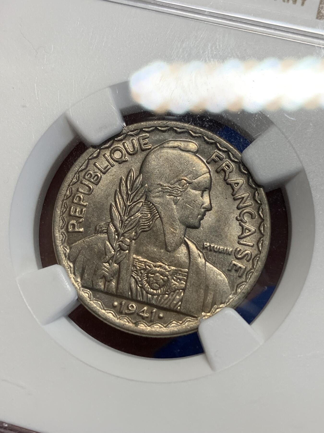 《竞宝斋》第285场- 周日，周一 2场连拍 （全场包邮） NGC MS63 法属印支1941年20C镍币