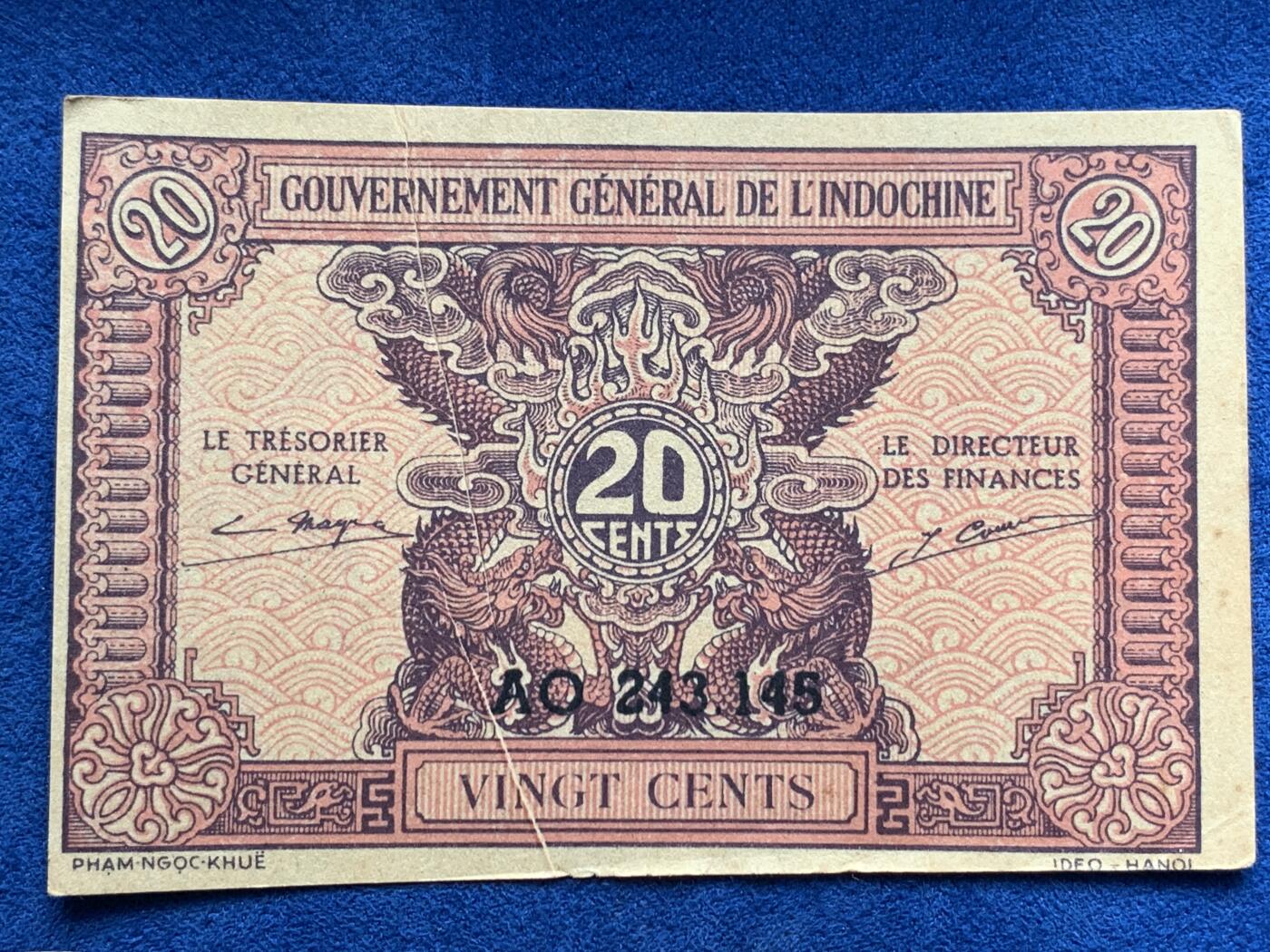 《竞宝斋》第285场- 周日，周一 2场连拍 （全场包邮） 4张一组 东方汇理银行纸币辅币一套