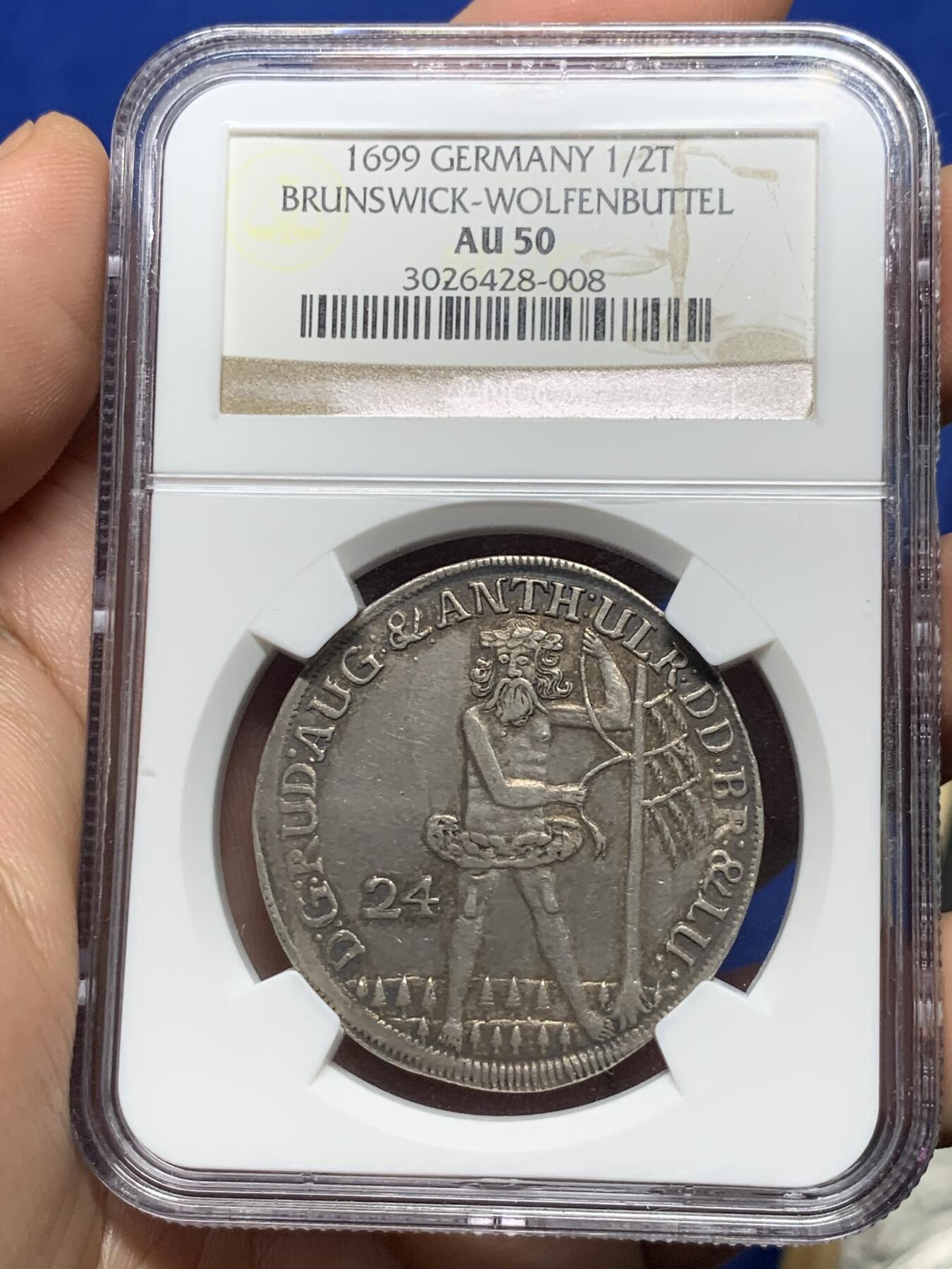 《竞宝斋》第285场- 周日，周一 2场连拍 （全场包邮） NGC AU50 德国1699年布伦瑞克-沃尔芬巴特尔24格罗申（1/2泰勒 )
