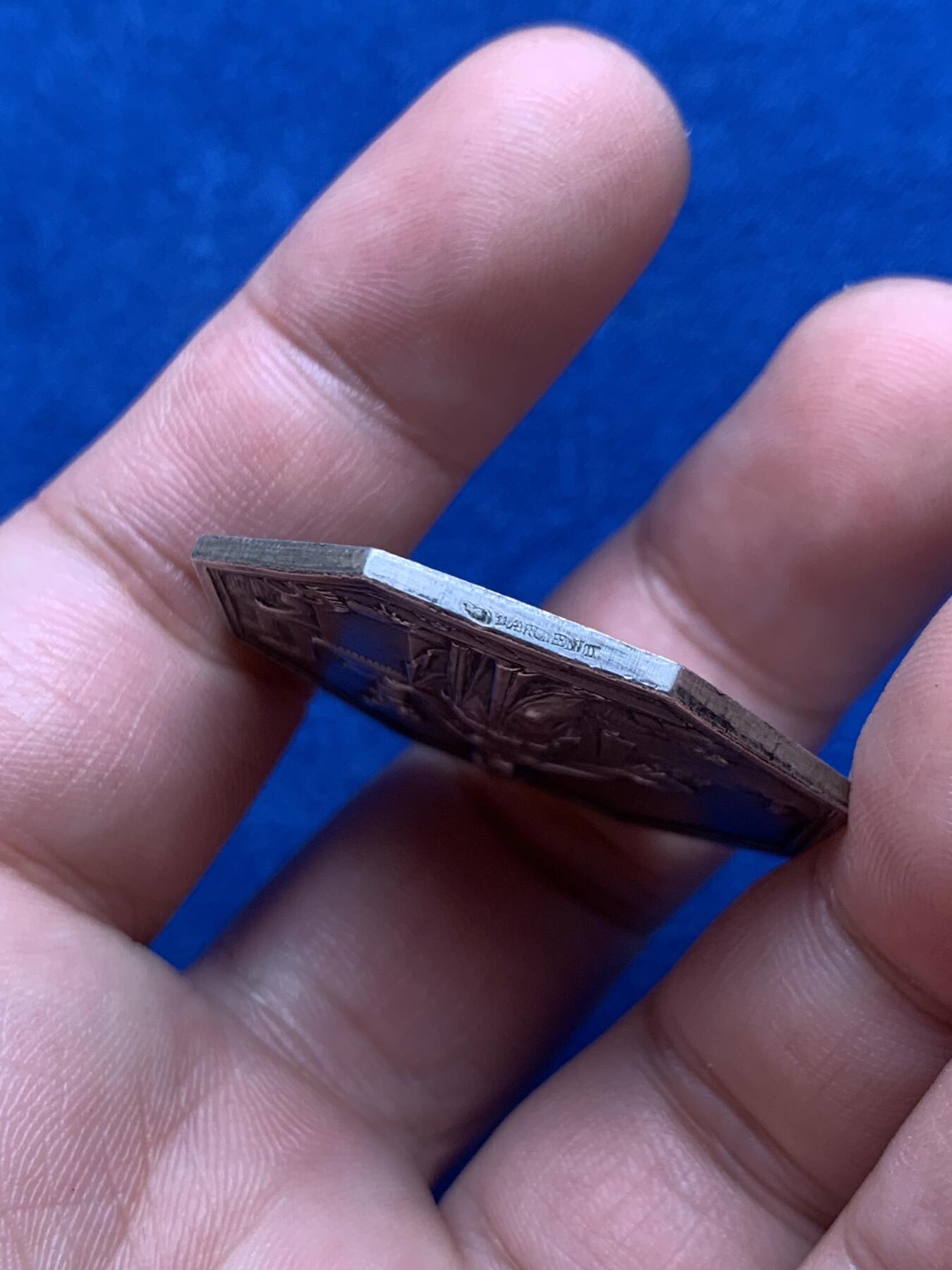 《竞宝斋》第285场- 周日，周一 2场连拍 （全场包邮） 1859年法国商业信贷公司八角银代币 丰饶角边铭 37mm 20.9g