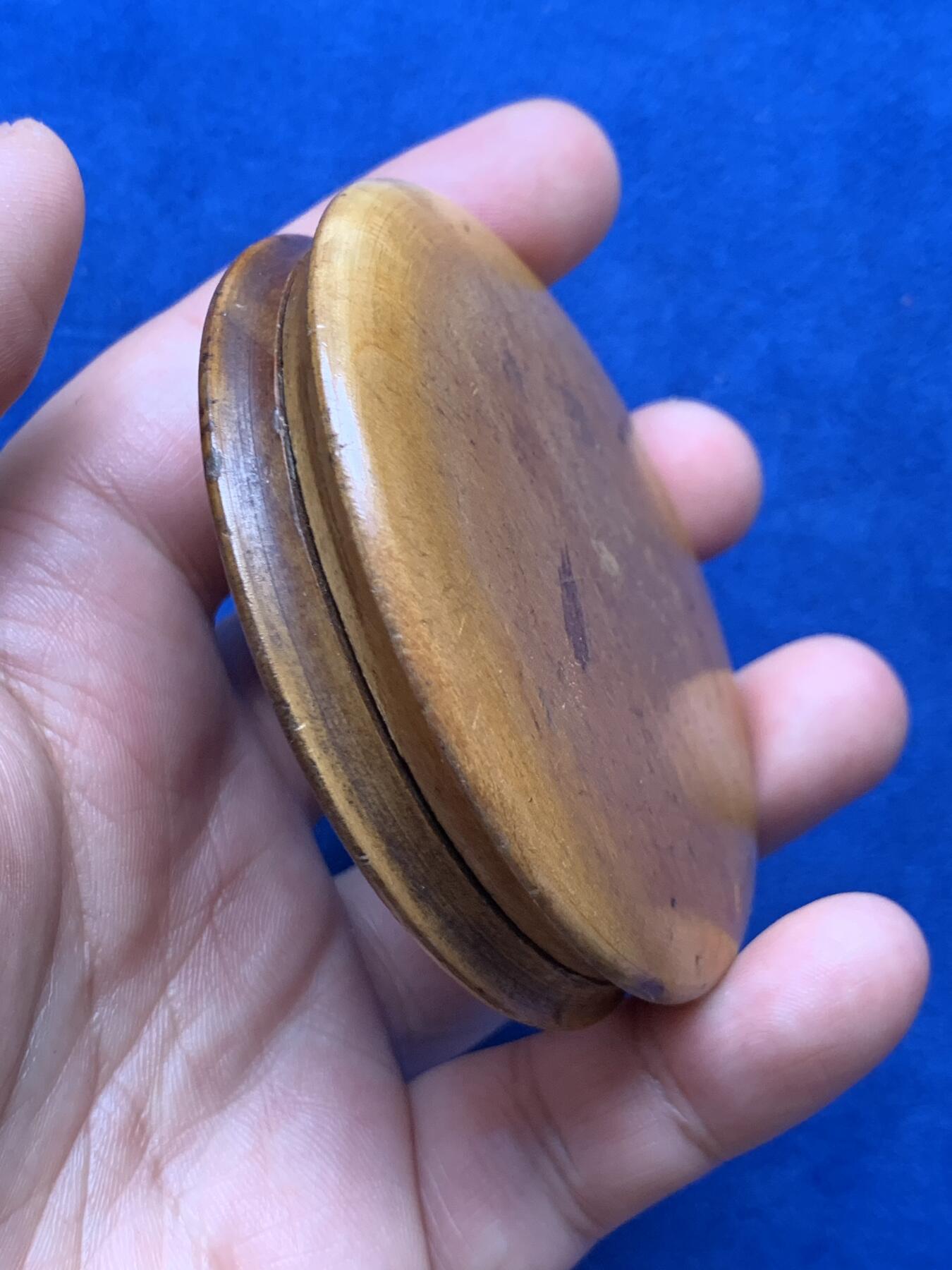 《竞宝斋》第285场- 周日，周一 2场连拍 （全场包邮） 1863年法国拿破仑三世农业铜章 木质原盒 大尺寸 直径51.1mm 重量60.8克