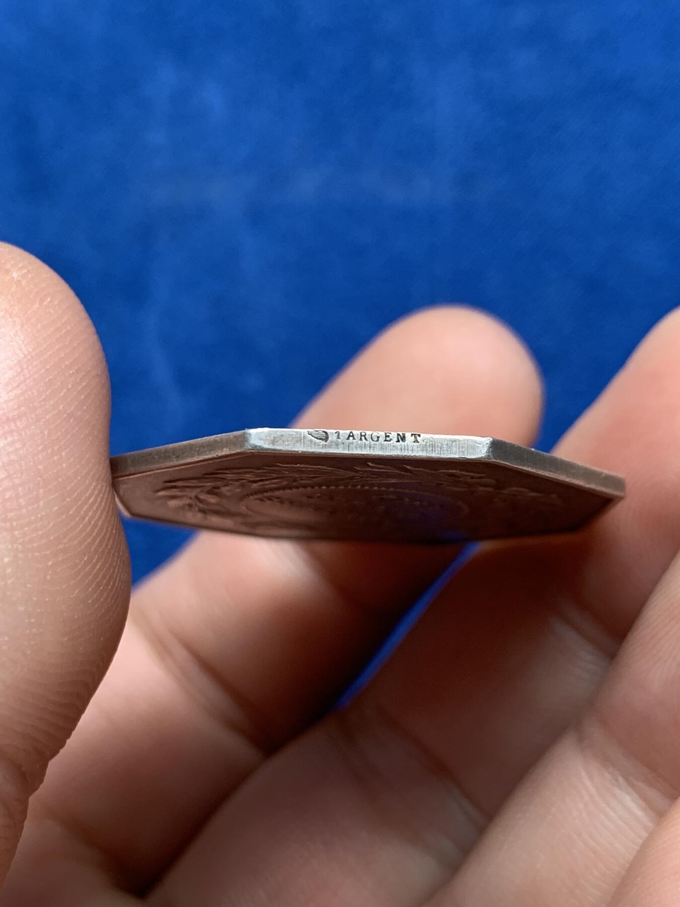 《竞宝斋》第285场- 周日，周一 2场连拍 （全场包邮） 1919年法国贝尔奈储蓄银行八角银代币 丰饶角1ARGENT边铭 33mm 12.9g