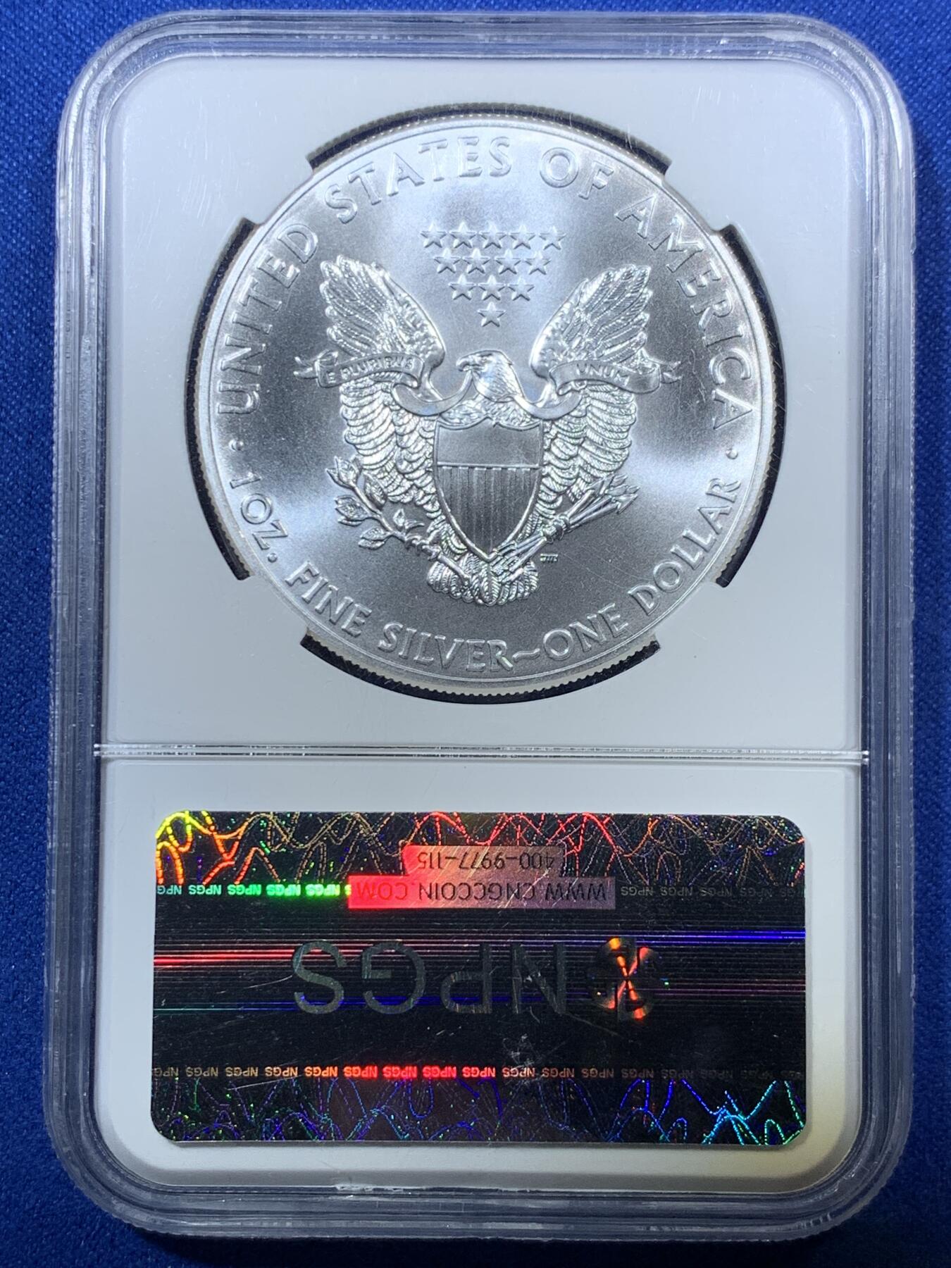 《竞宝斋》第285场- 周日，周一 2场连拍 （全场包邮） NPGS MS70 美国2015行走女神纪念银币 满分好品普质纪念银币