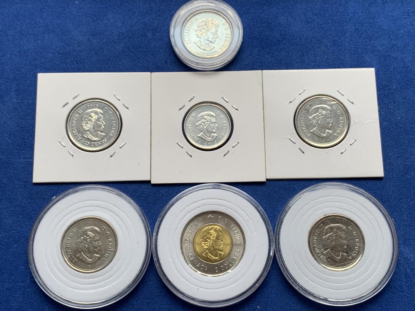 《竞宝斋》第285场- 周日，周一 2场连拍 （全场包邮） 7枚一组 加拿大25分纪念币6枚+2加元纪念币1枚