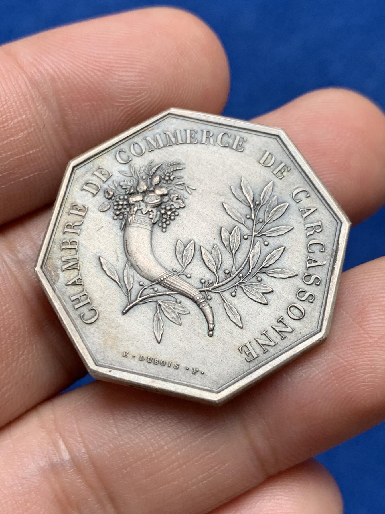 《竞宝斋》第285场- 周日，周一 2场连拍 （全场包邮） 1880-1898年 法国八角代用币 商业之神墨丘利 细节栩栩如生 可入盒