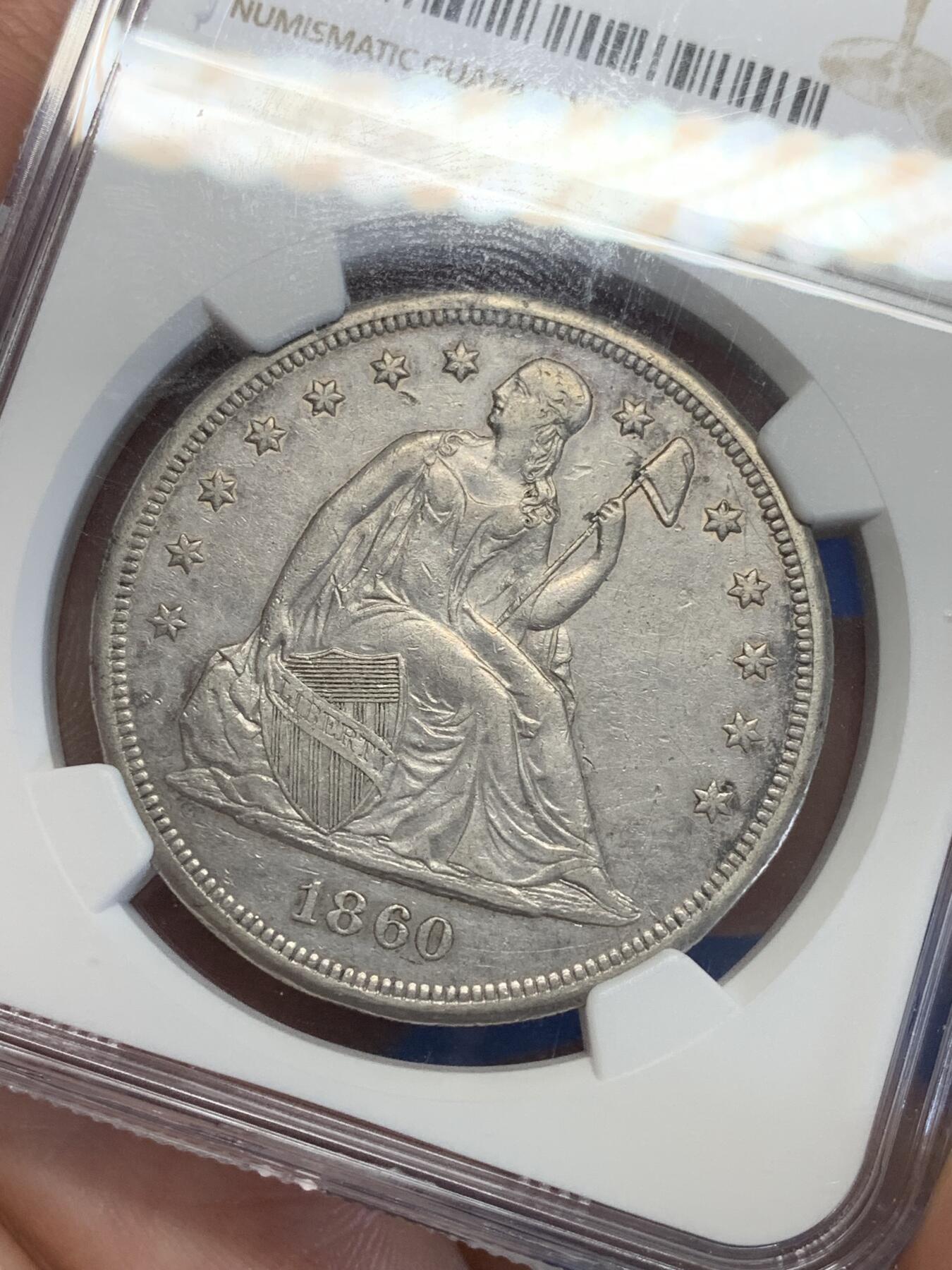 《竞宝斋》第285场- 周日，周一 2场连拍 （全场包邮） NGC XFD 美国1860年O版自由女神坐像1美元银币 不带美国箴言“In god we trust” 严评了 出分就翻倍了 不常见之物