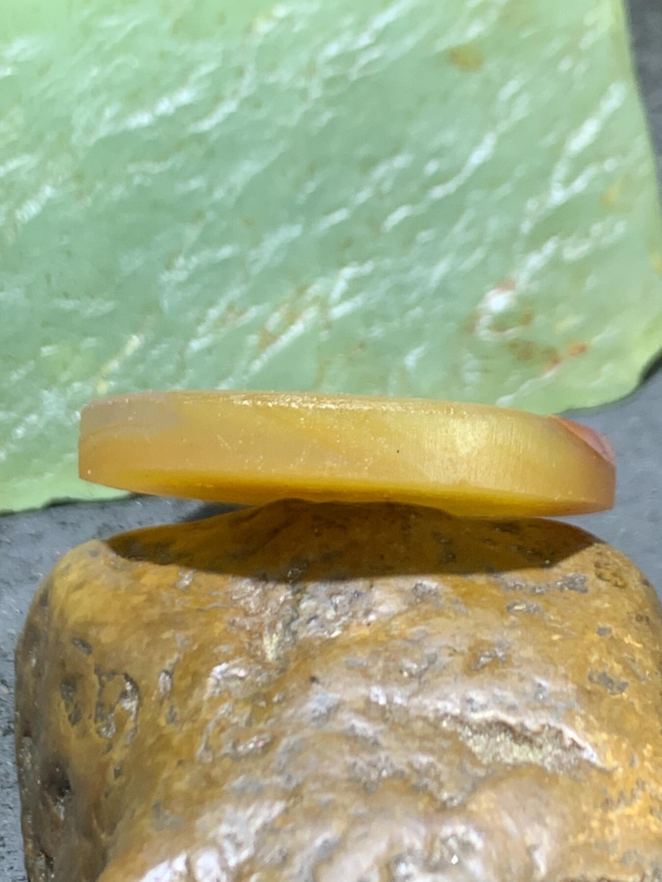 精美亚光高玉化巴西玛瑙手工俏色巧雕花开见佛，宝宝佛吊坠一个