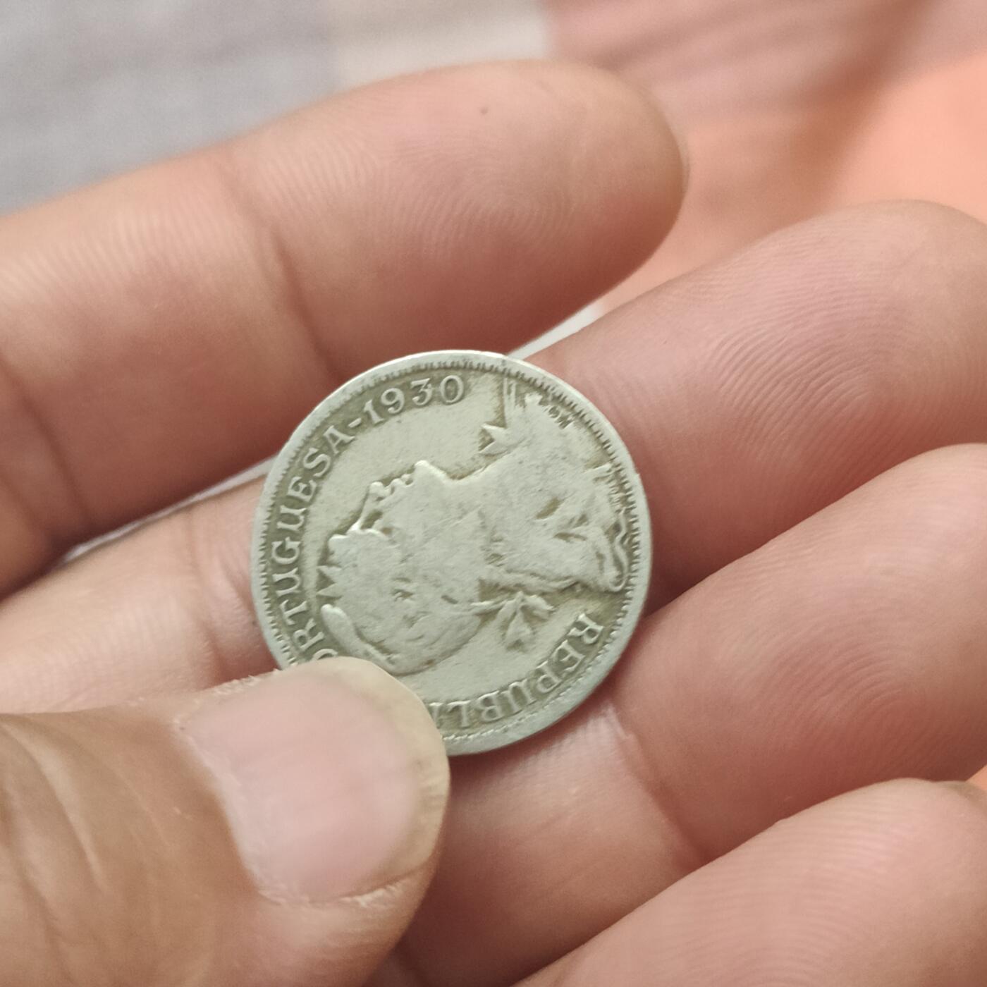 英雄古币捡漏专场第一期无押金可累计捡漏，全场50包邮，偏远地区除外。 葡萄牙50分。