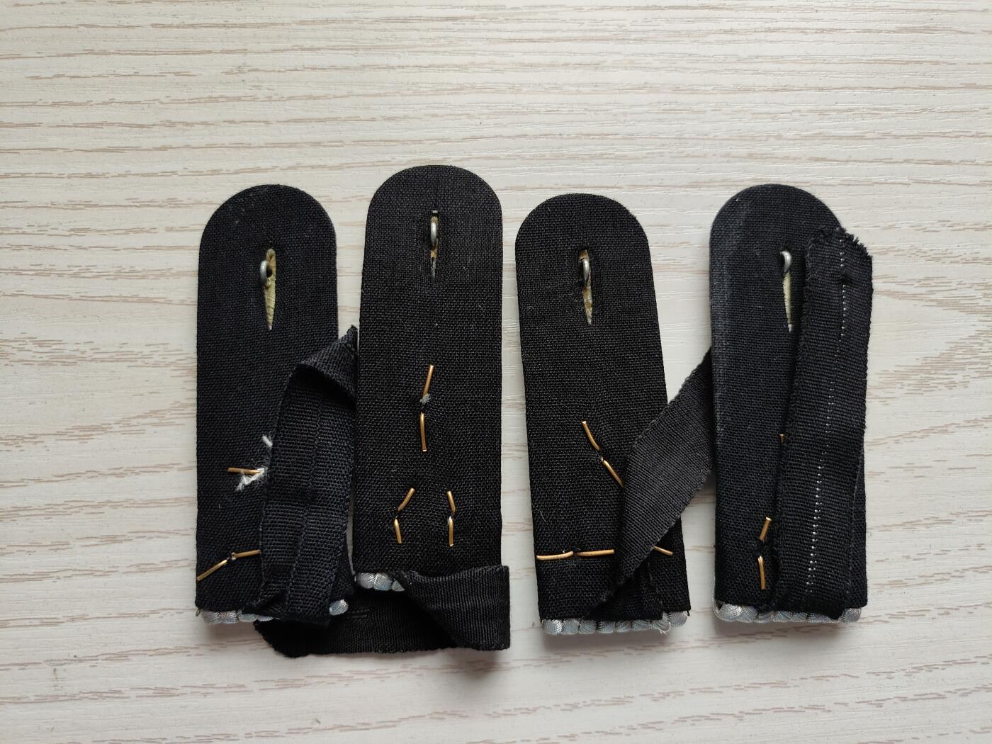 2024第九次拍卖 东德工兵上尉肩章2对