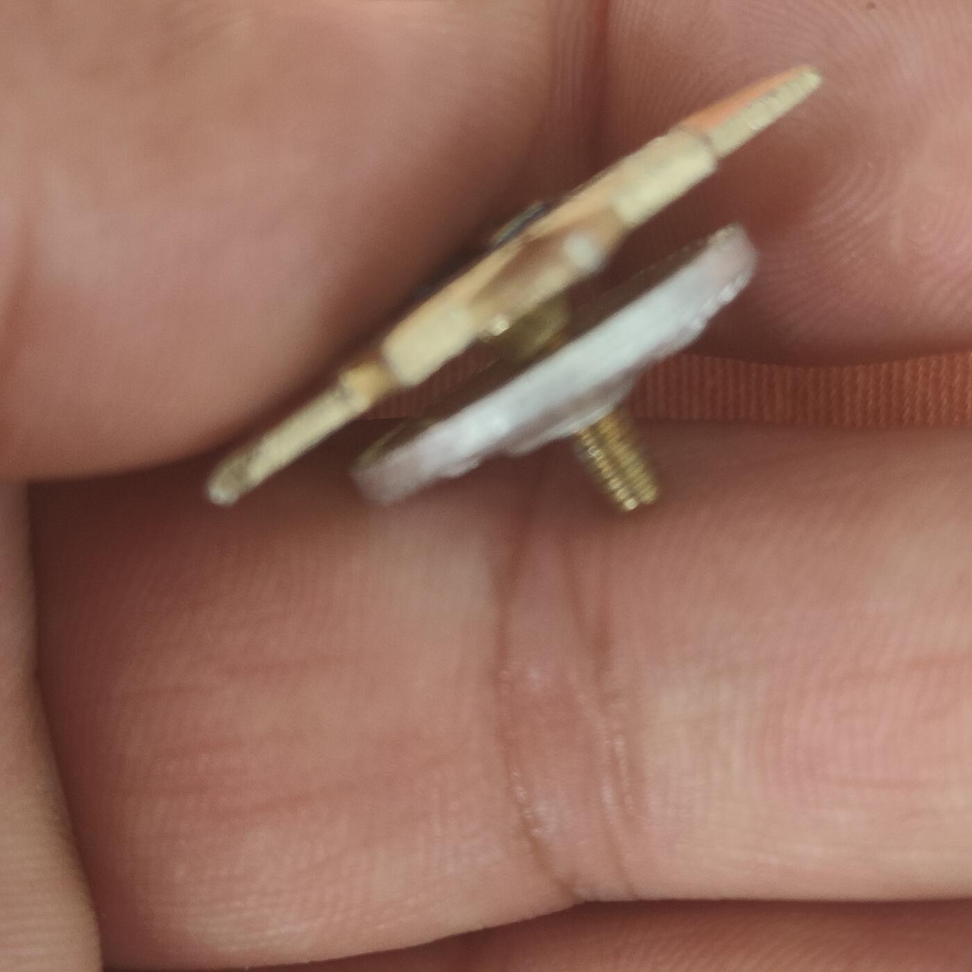 英雄古币捡漏专场第一期无押金可累计捡漏，全场50包邮，偏远地区除外。 俄罗斯纪念章