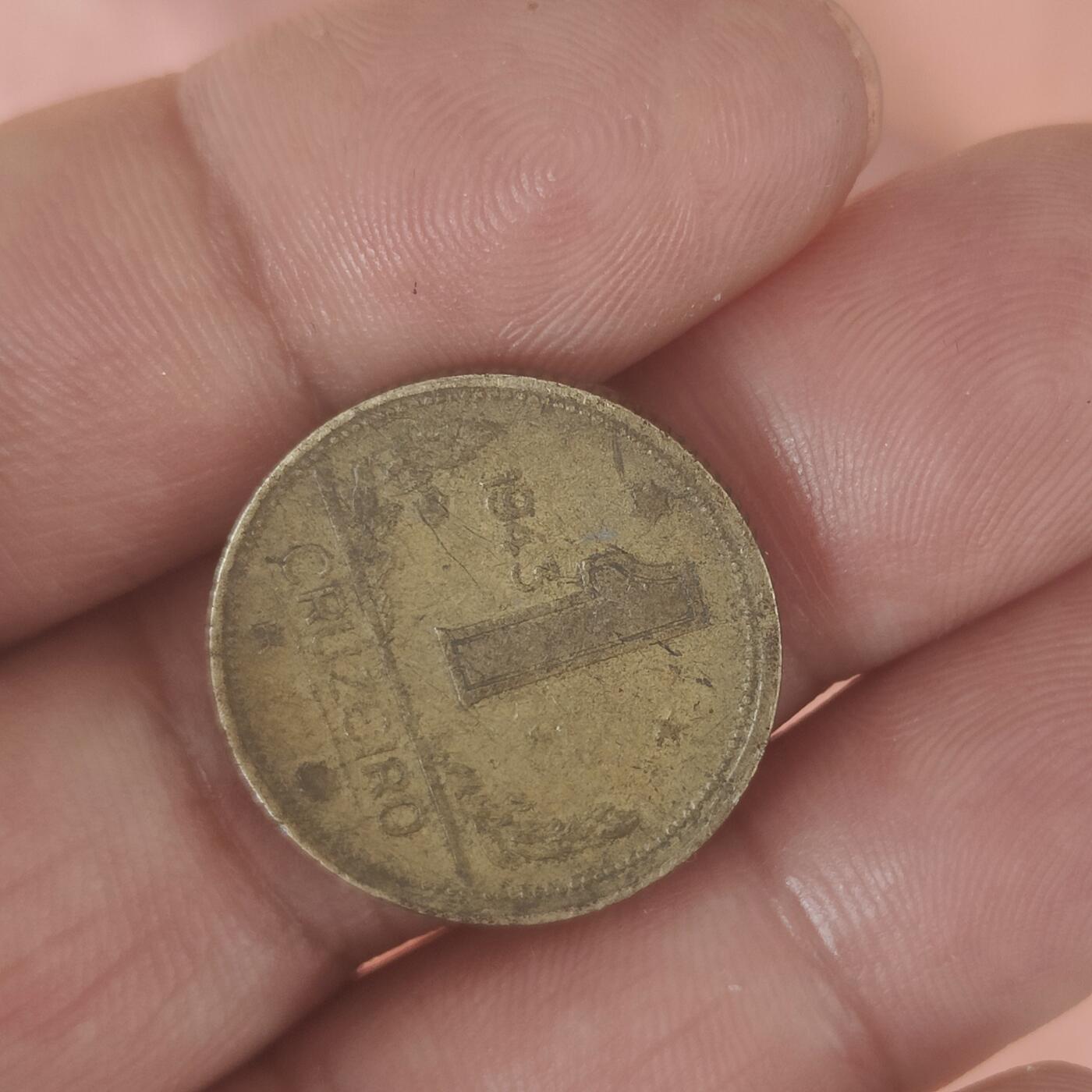 英雄古币捡漏专场第一期无押金可累计捡漏，全场50包邮，偏远地区除外。 巴西一元。