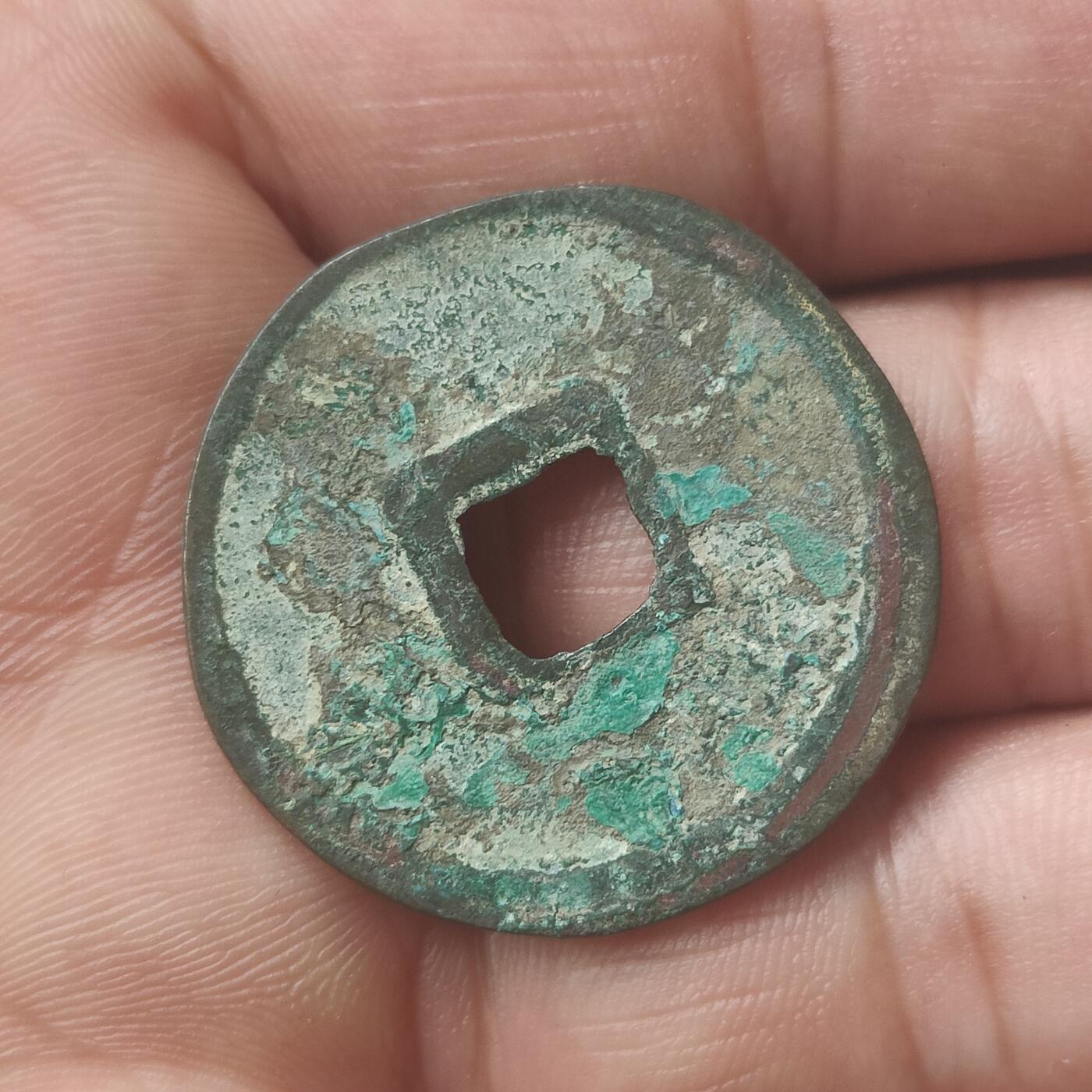英雄古币捡漏专场第一期无押金可累计捡漏，全场50包邮，偏远地区除外。 外国古币