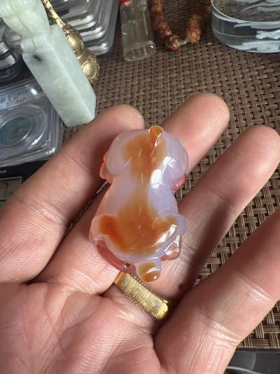 玛瑙挂件一个 - 玛瑙挂件一个