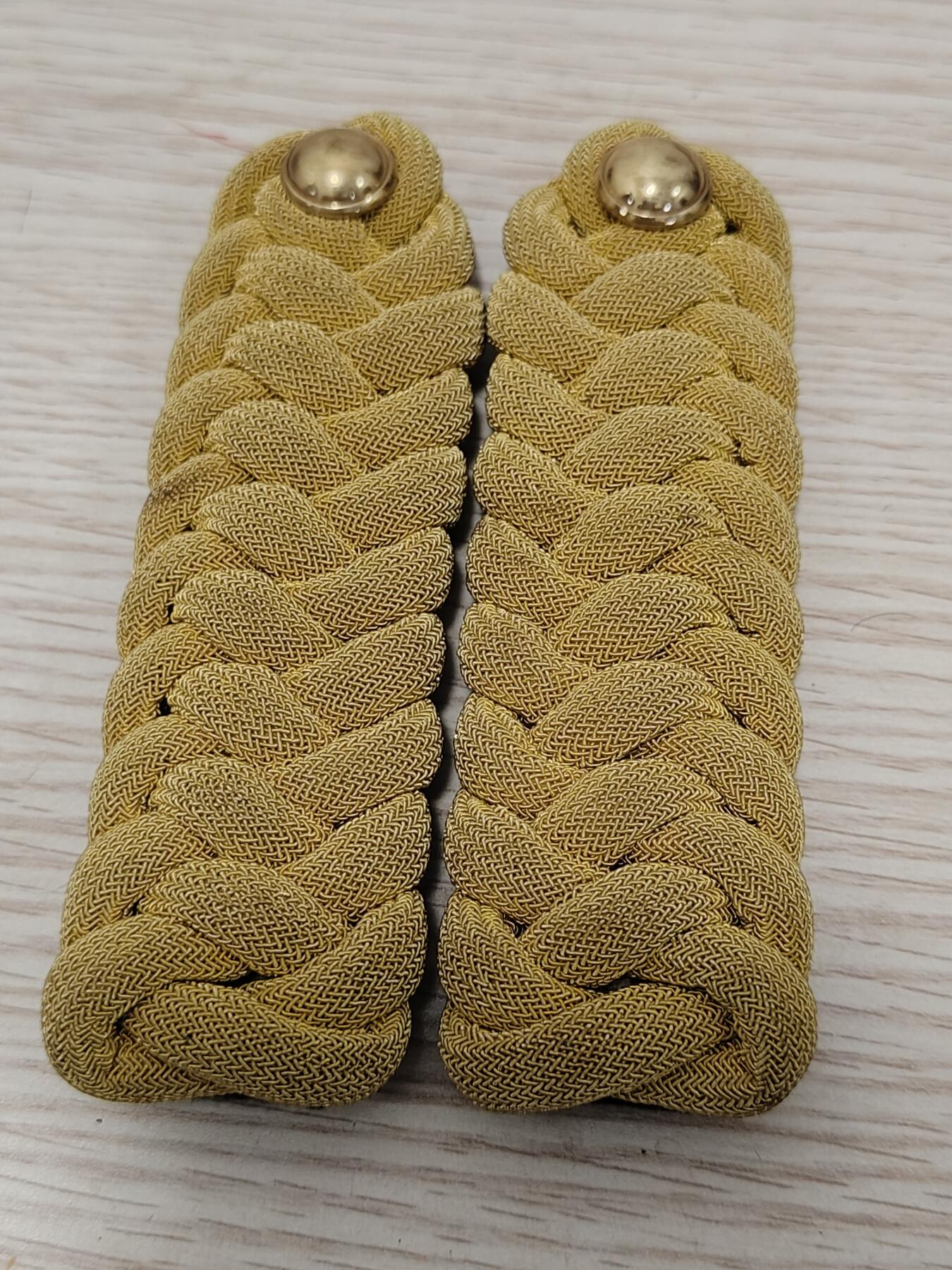 全场0元起拍 第171期 咸鱼国勋章拍卖专场 7月7日（周日）下午6：00开始 日本陆军大礼服准尉正肩章