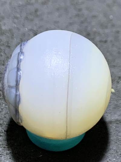 精美高玉化亚光海洋玉髓手工俏色巧雕太阳花随形圆珠一个！ 精美高玉化亚光海洋玉髓手工俏色巧雕太阳花随形圆珠一个！