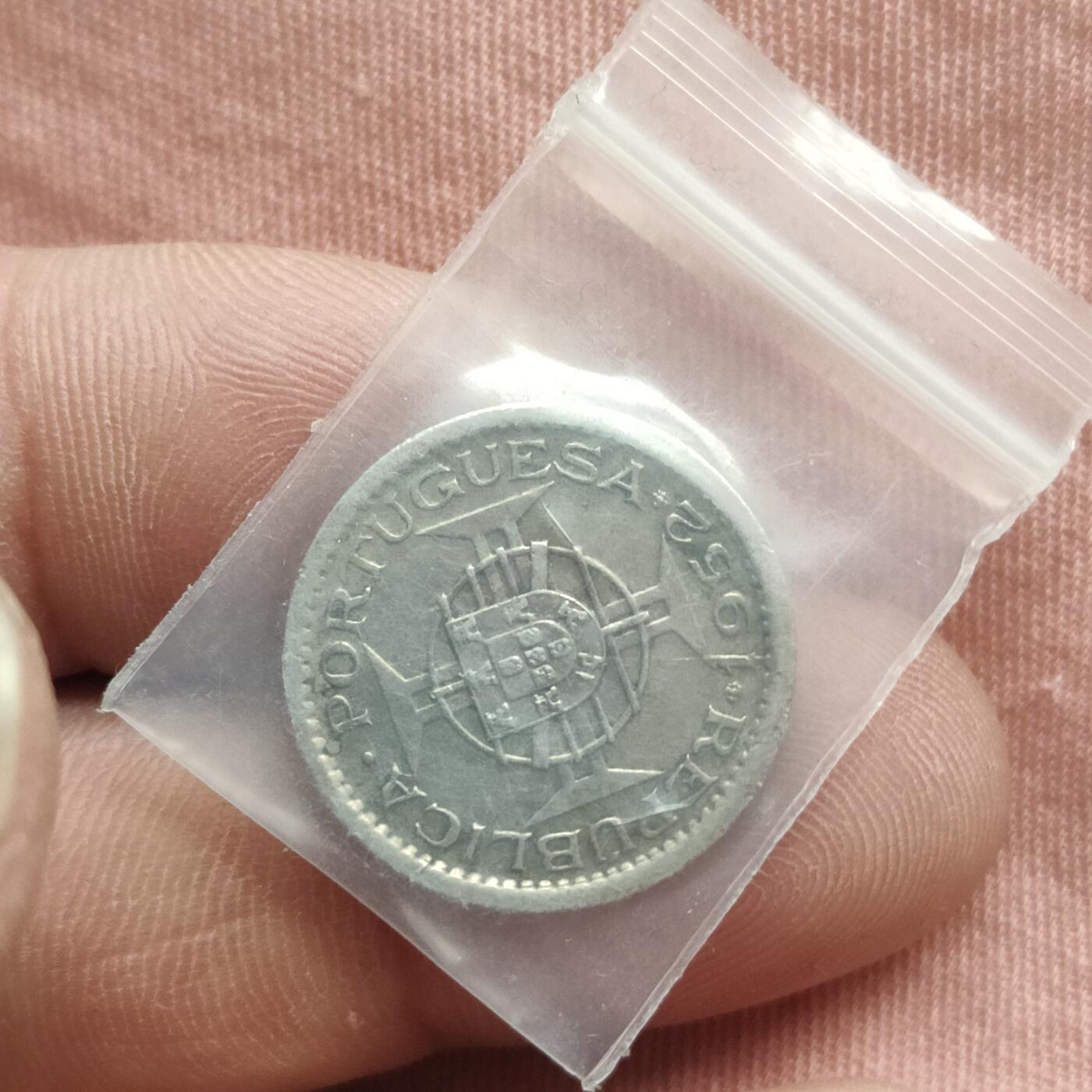 英雄古币捡漏专场第一期无押金可累计捡漏，全场50包邮，偏远地区除外。 澳门五毫