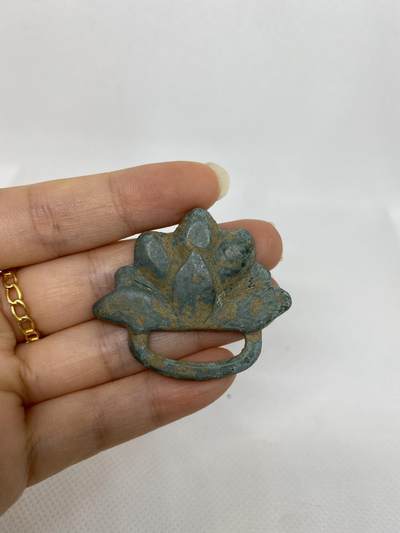 老铜挂花，尺寸4*3.5厘米，品相如图，168包快递 - 老铜挂花，尺寸4*3.5厘米，品相如图，168包快递