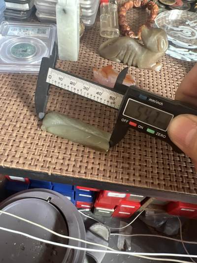 玉件一个品相如图 玉件一个品相如图