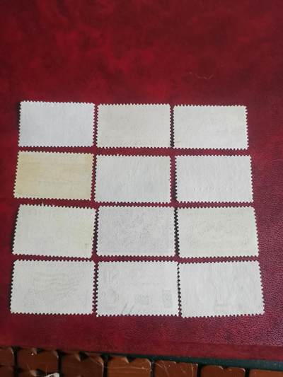 397美国专题纪念邮票12种不同一起出让。 397美国专题纪念邮票12种不同一起出让。