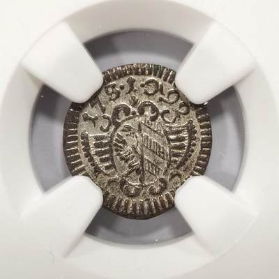 07月18日 世界币章 - 百年老精稀 NGC MS63 德国纽伦堡 1792年盾徽1芬尼 单面小银币 珍见高品相