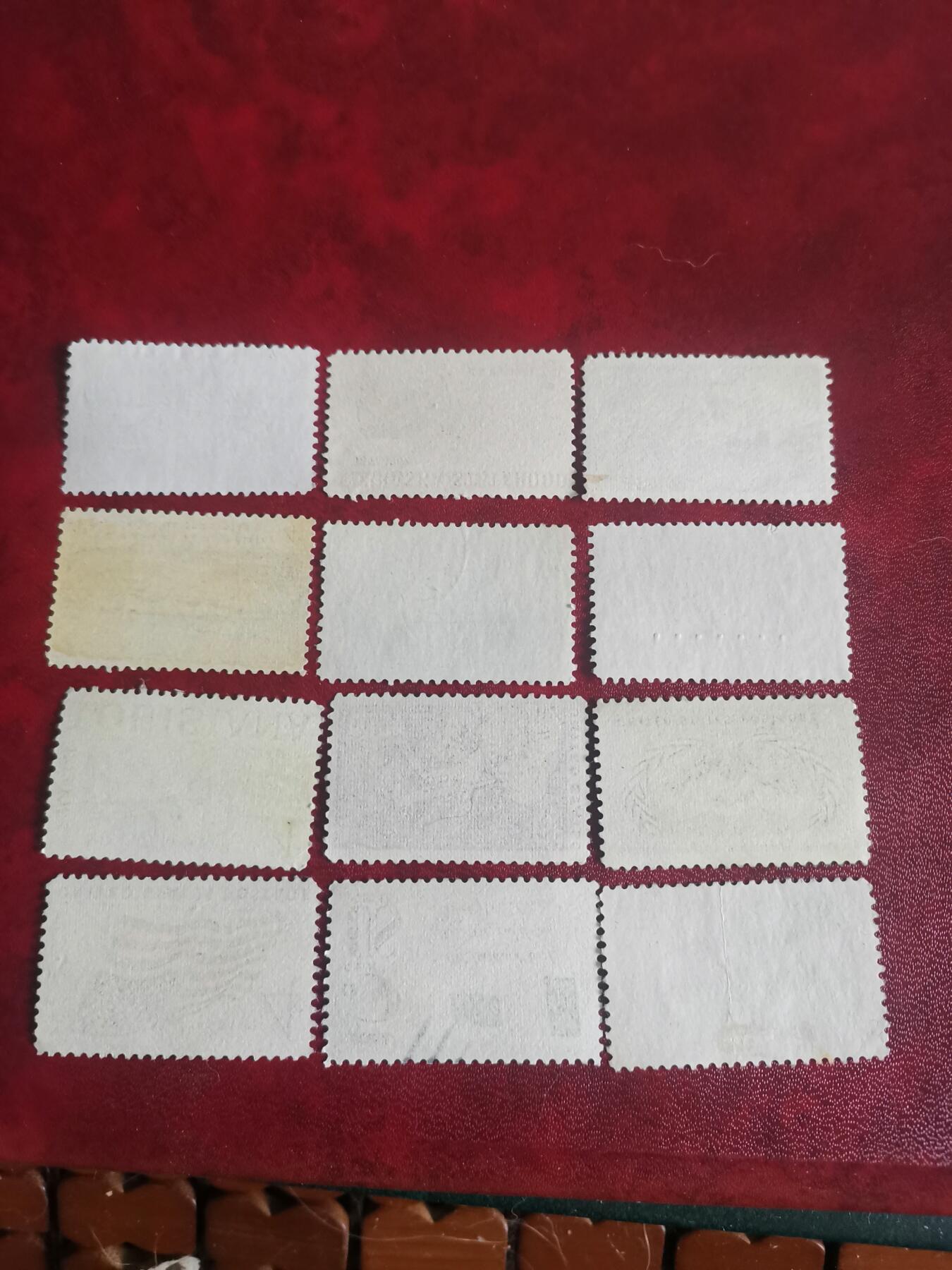 413美国专题纪念邮票12种不同一起出让。