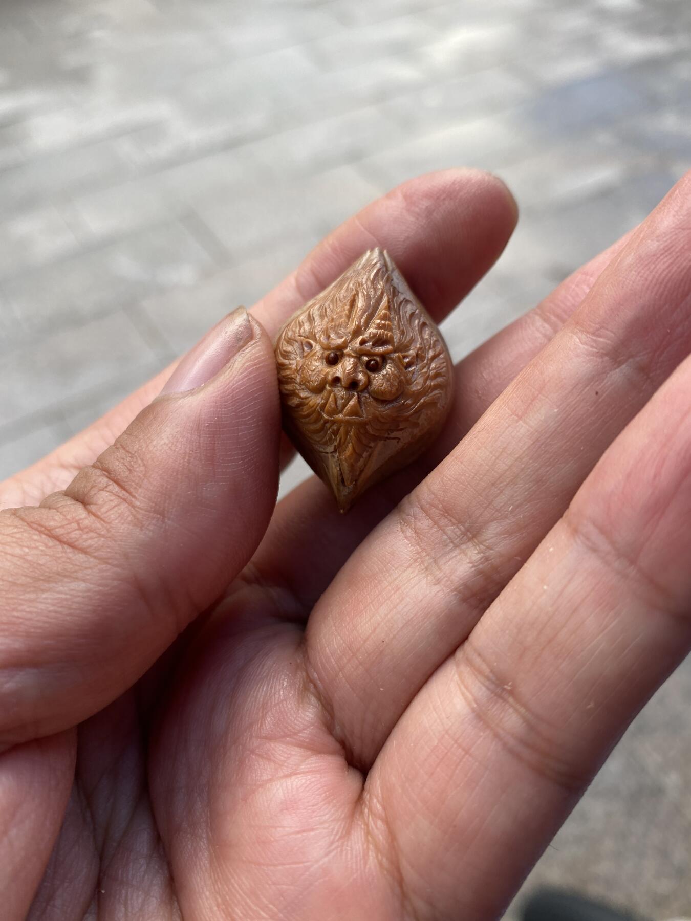苏工手工核雕传统非物质文化遗产