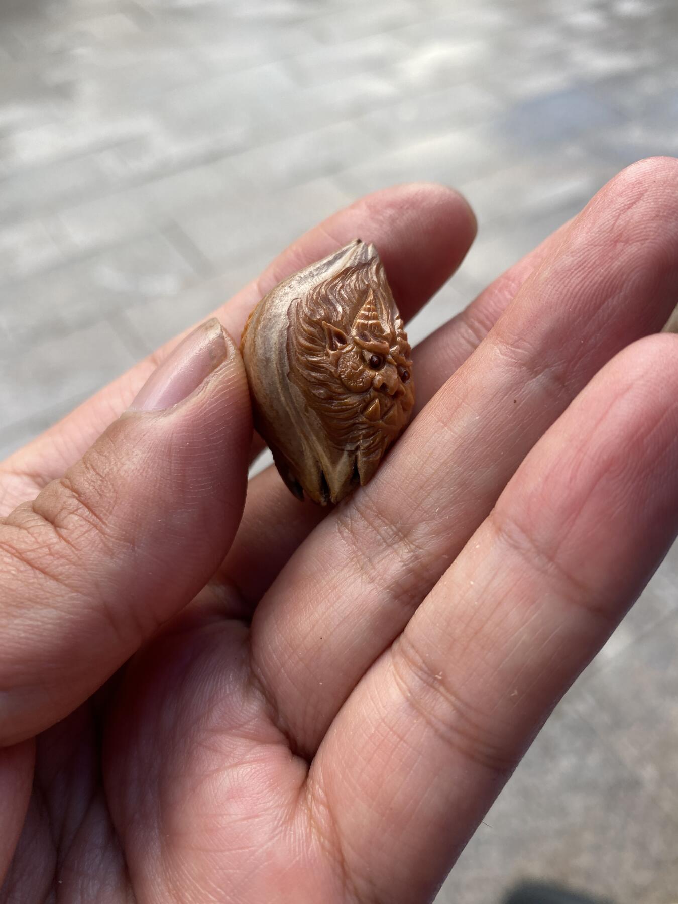 苏工手工核雕传统非物质文化遗产
