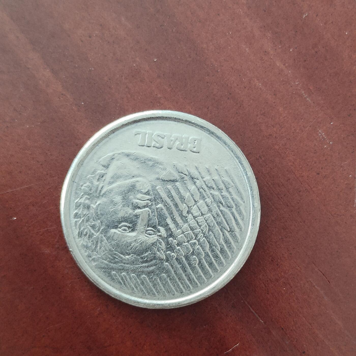 英雄古币捡漏专场第一期无押金可累计捡漏，全场50包邮，偏远地区除外。 巴西50分。